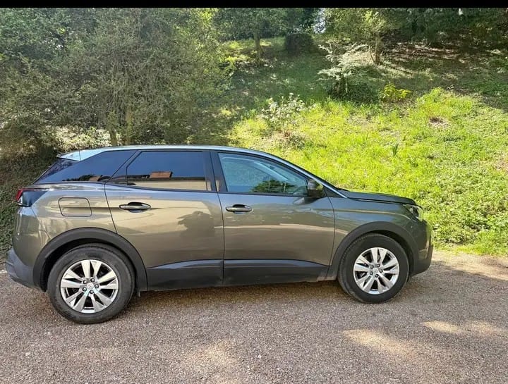 Peugeot 3008 avec Climatisation
