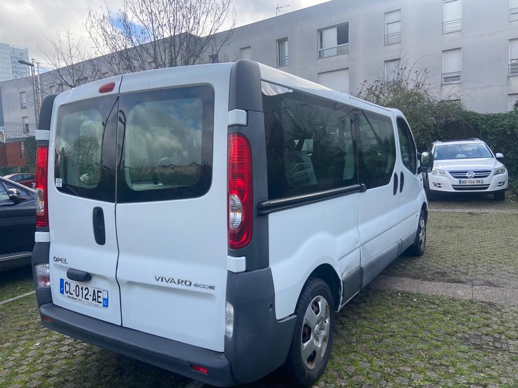Opel Vivaro Combi avec Régulateur de vitesse
