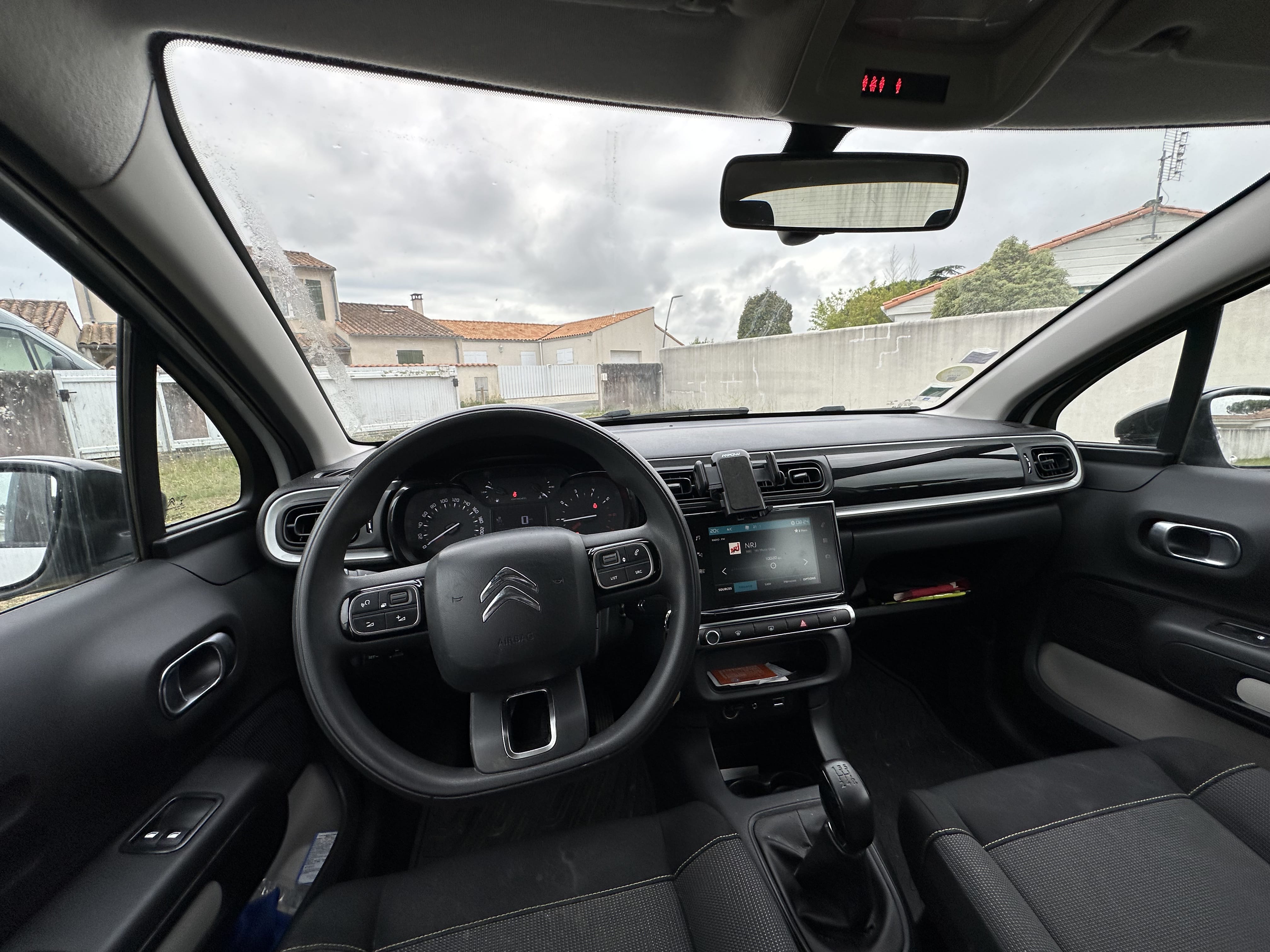 Citroen C3  - Sur-équipé - 1.6 BlueHDi 75cv avec GPS