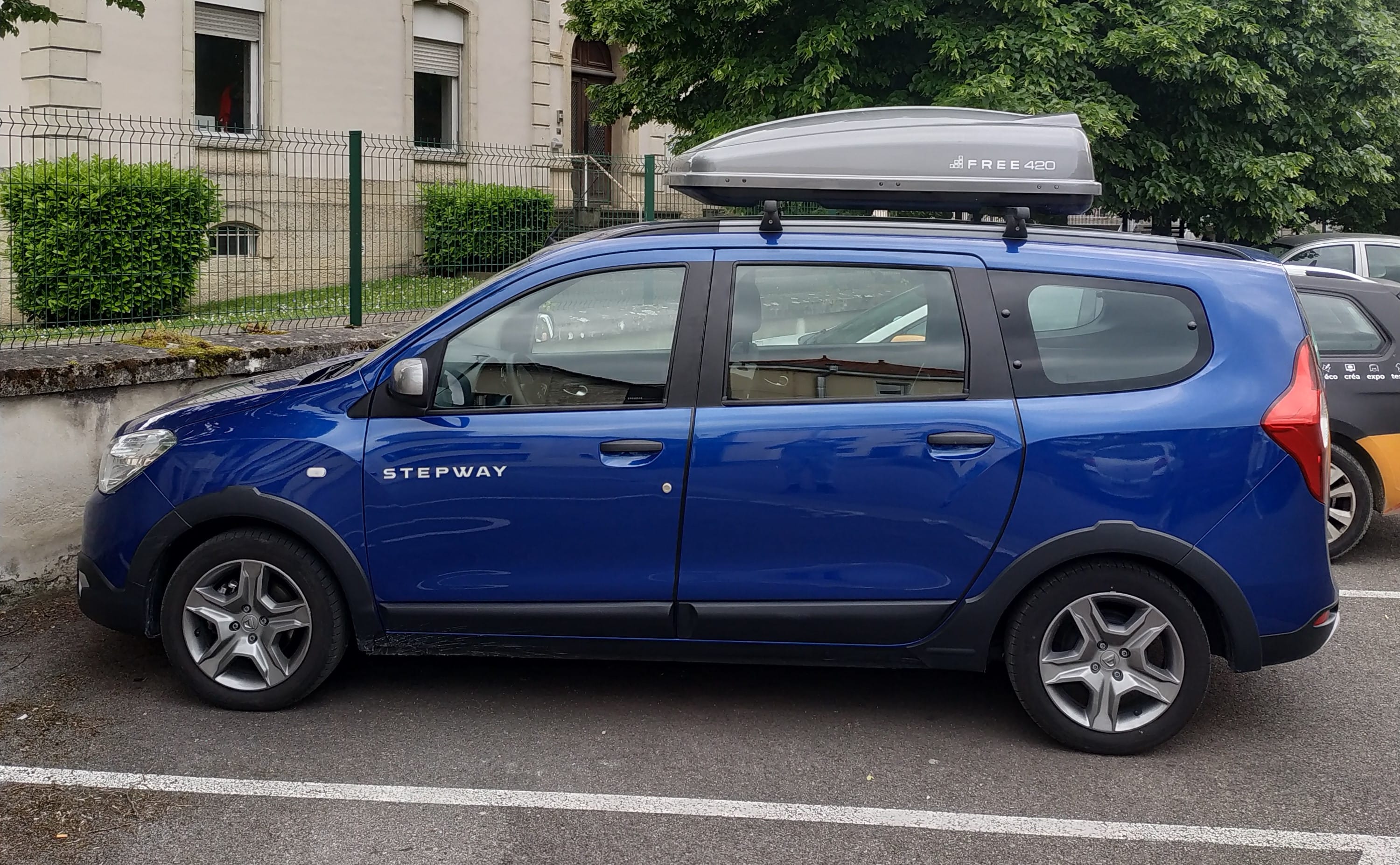 Dacia Lodgy 1.5 BlueDci STEPWAY avec Audio Bluetooth