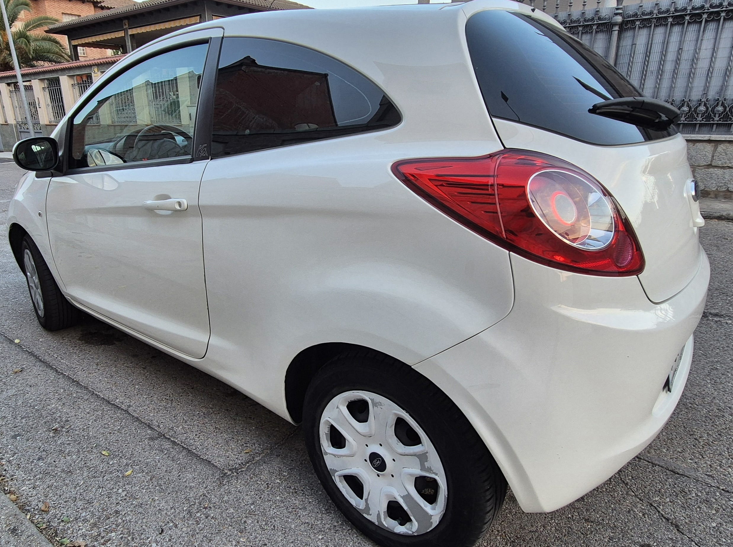 Ford Ka con Aire acondicionado