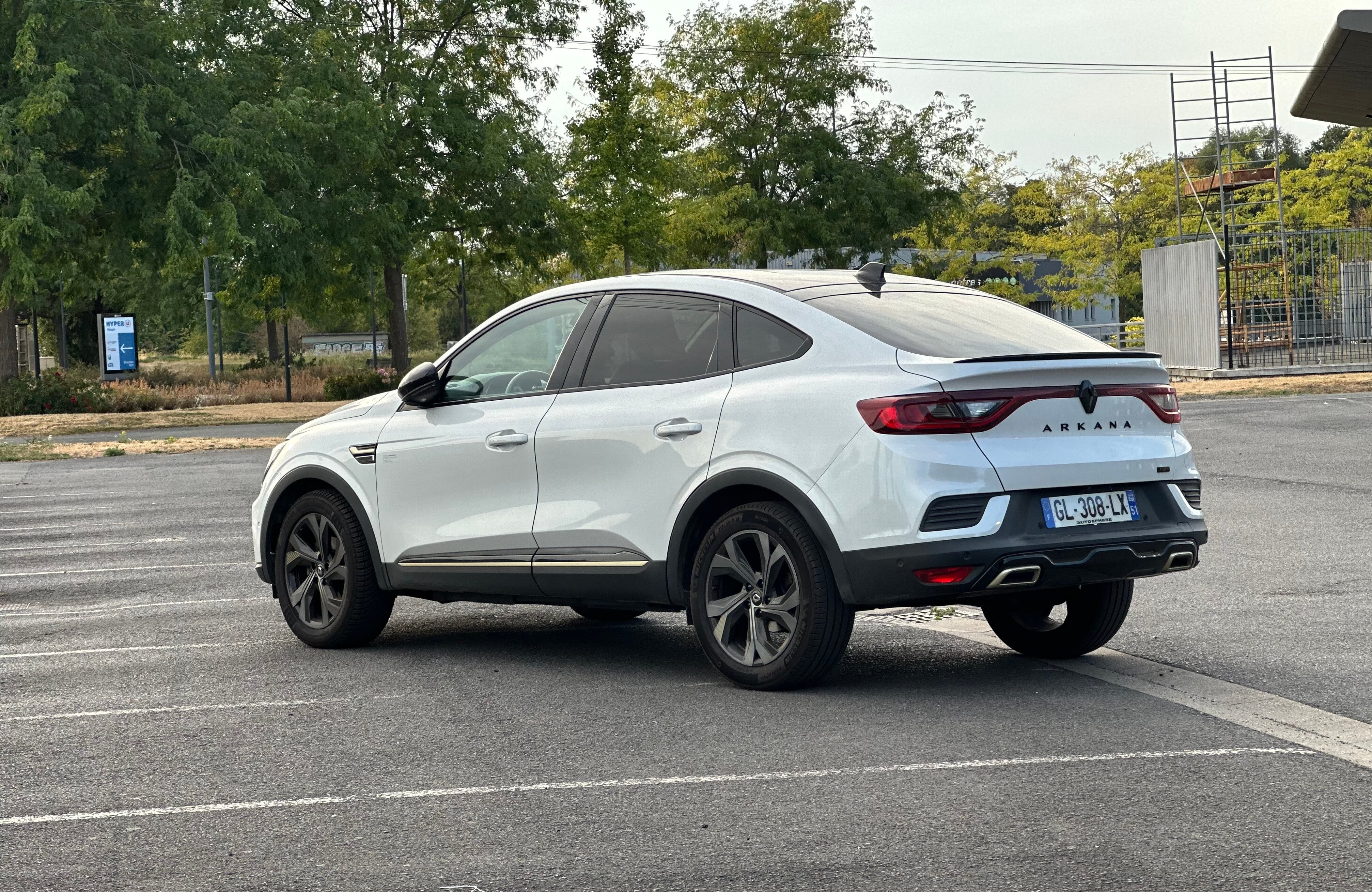Renault Arkana E-Tech avec Caméra de recul