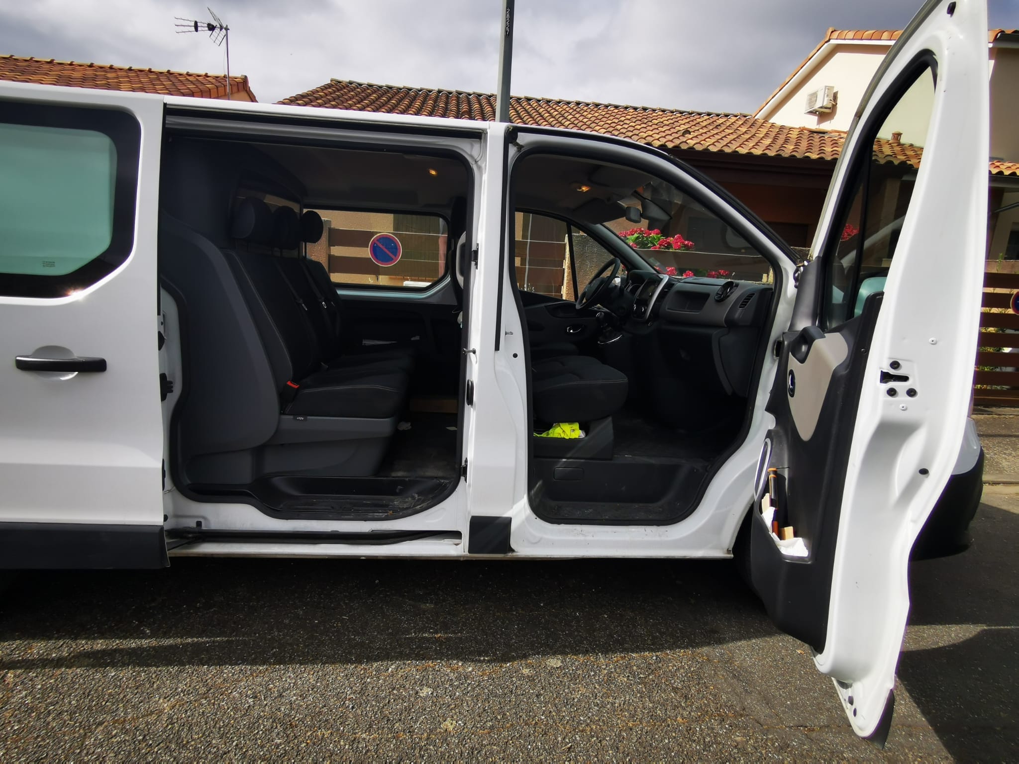 Renault Trafic Double Cabine  GRAND CONFORT avec Audio Bluetooth