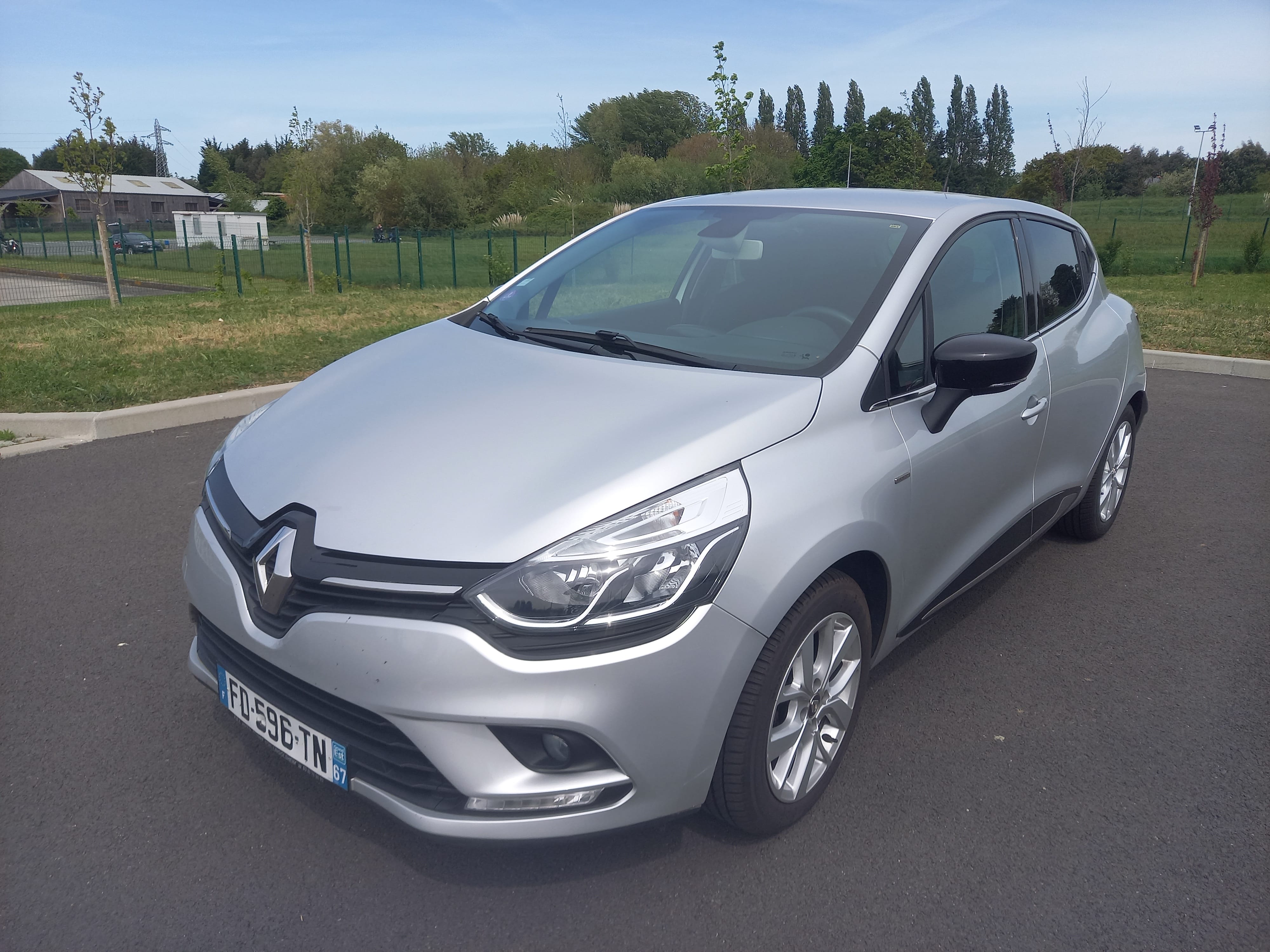 Renault Clio Limited 90cv, 2019, Essence 95