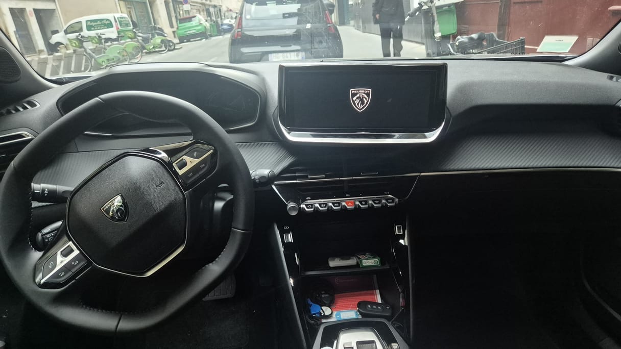 Peugeot 2008 avec Régulateur de vitesse