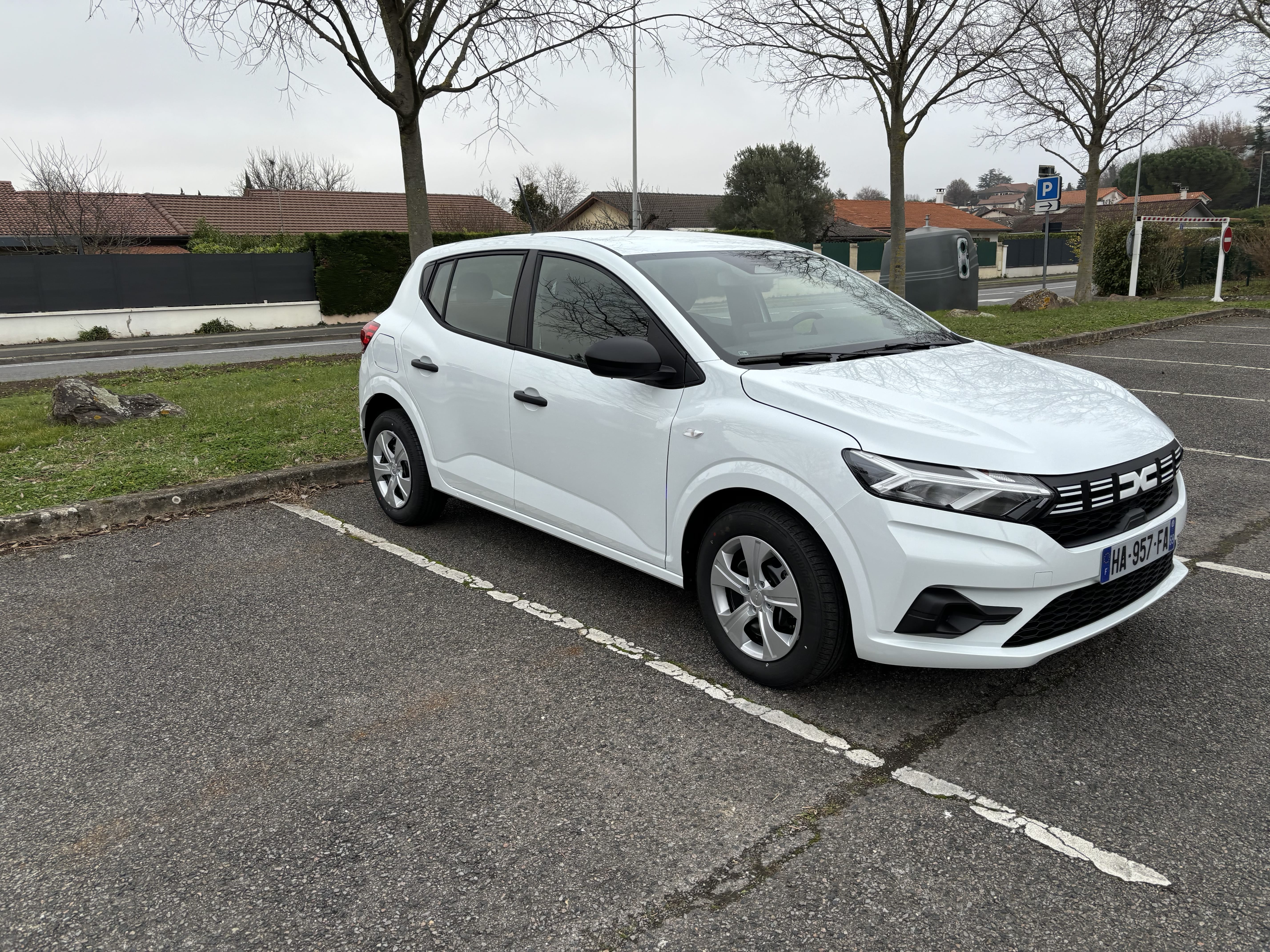 Dacia Sandero avec Climatisation