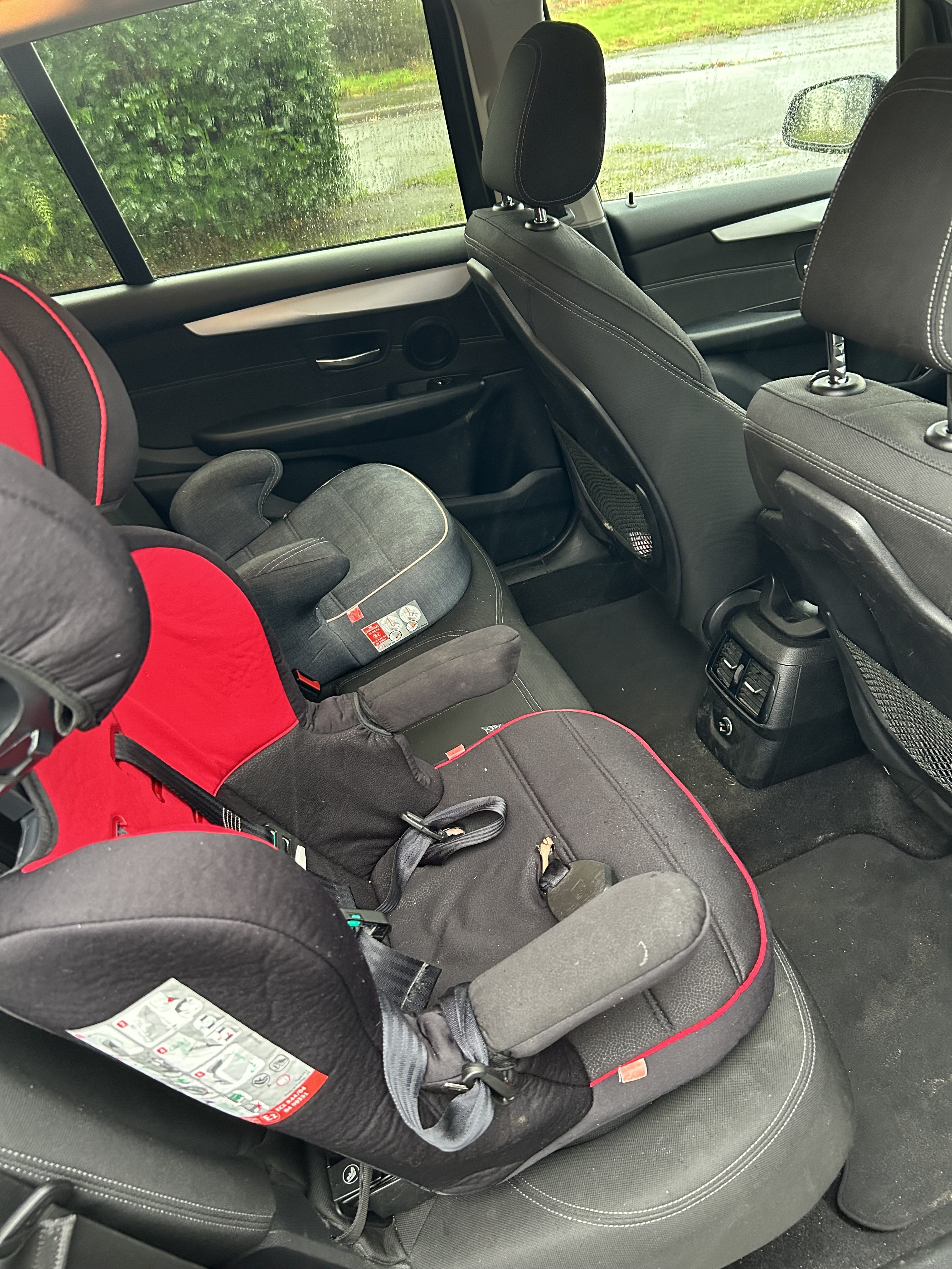 BMW Série 2 Active Tourer avec Siège bébé