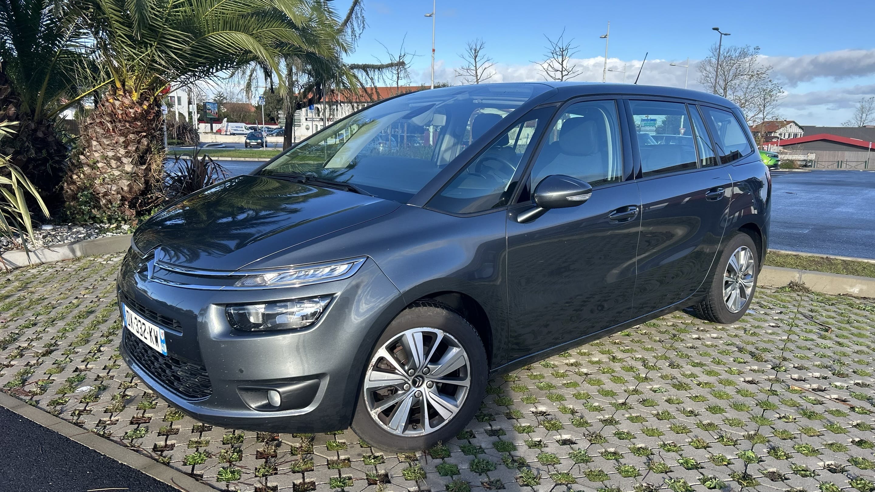 Citroen C4 Grand Spacetourer, 2015, Diesel, automatique, 7 places