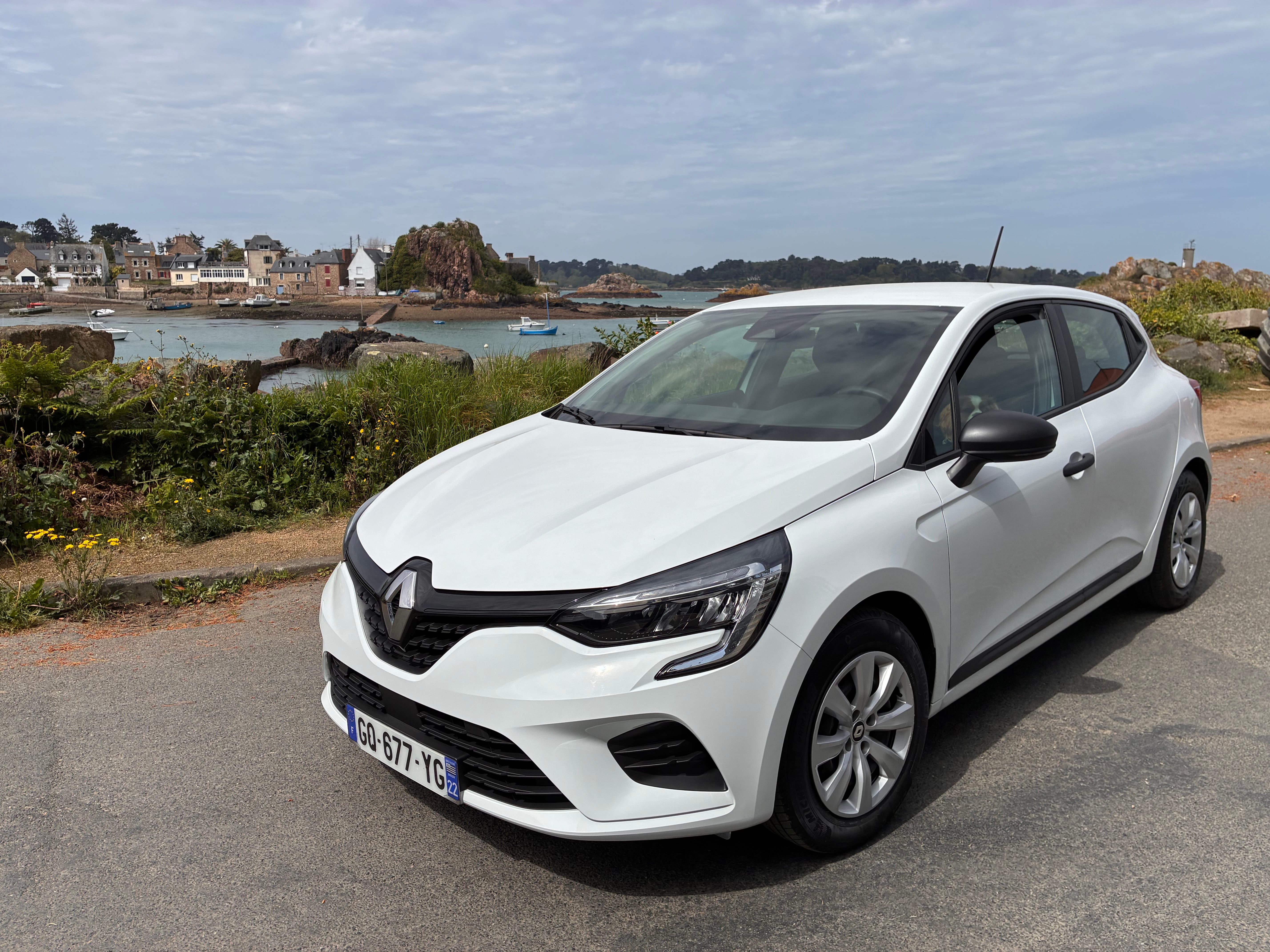 Renault Clio, 2023, Essence 95