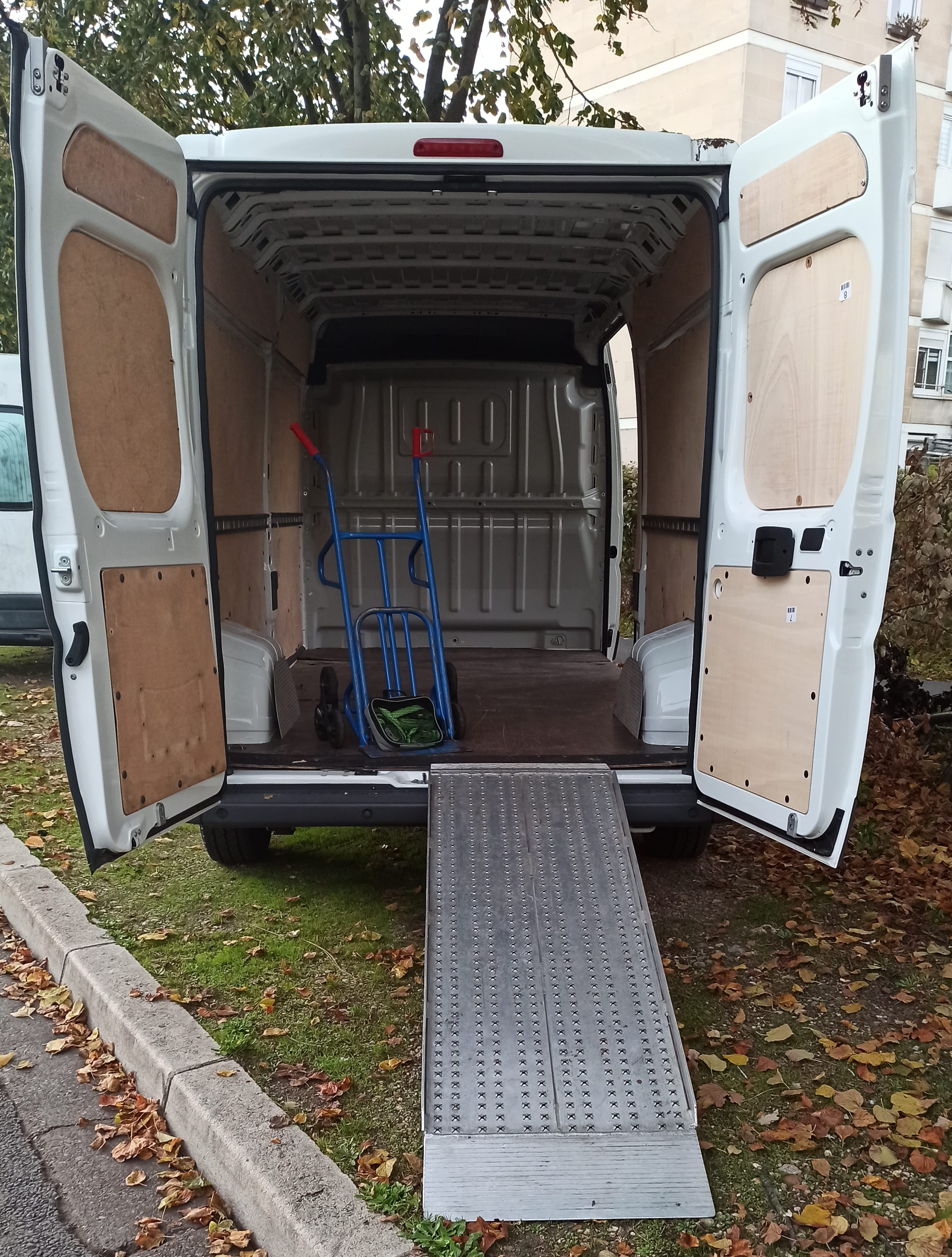 Peugeot Boxer L3H2 2.0 BlueHDI 110 PRO