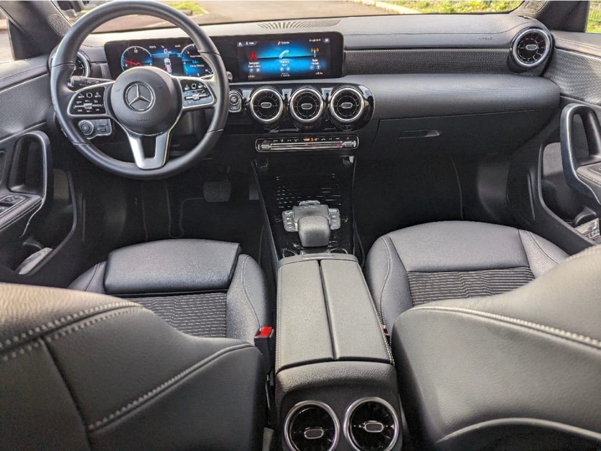 Mercedes-Benz Classe CLA Shooting Break avec Climatisation