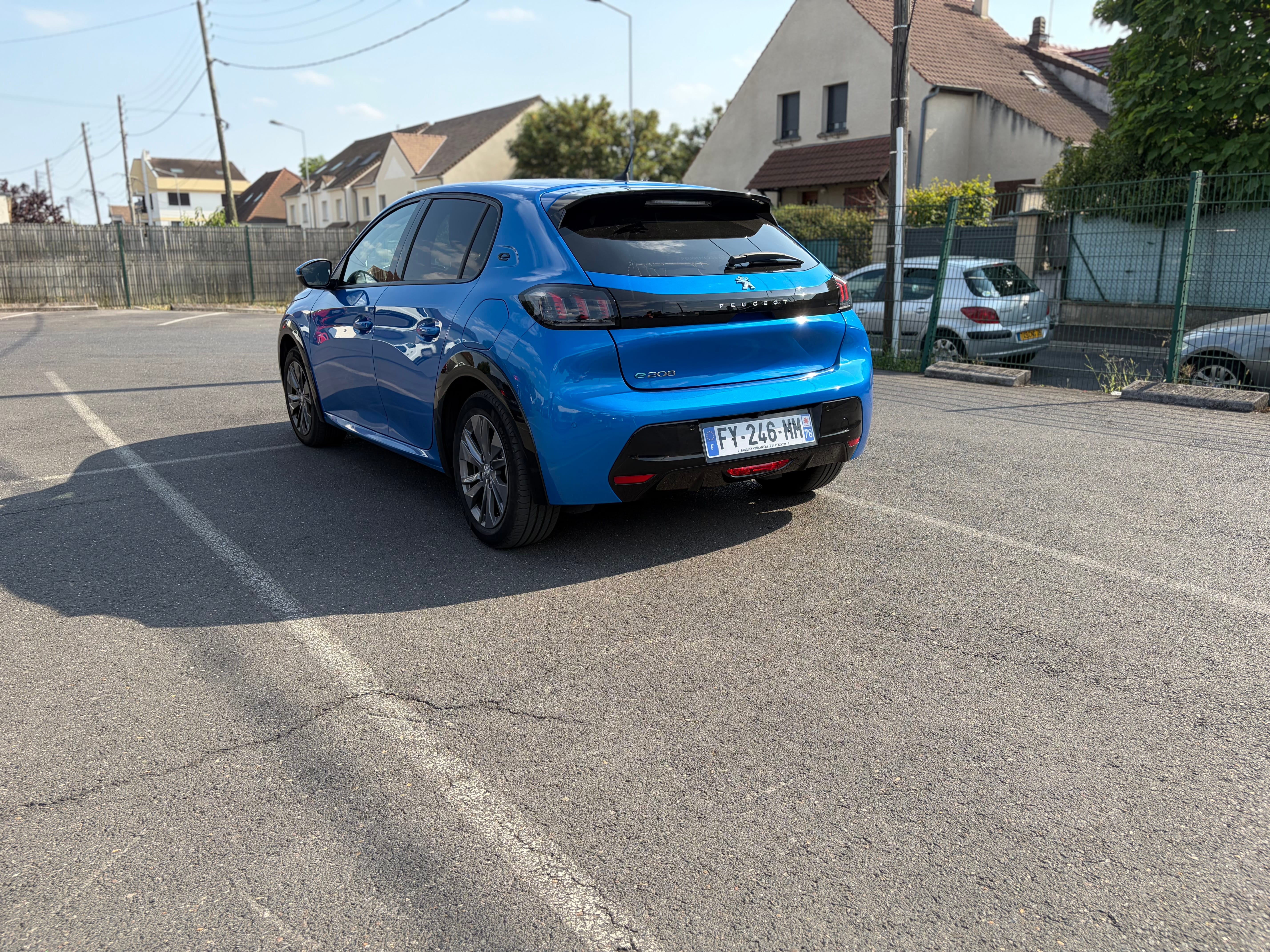 Peugeot 208 avec Caméra de recul