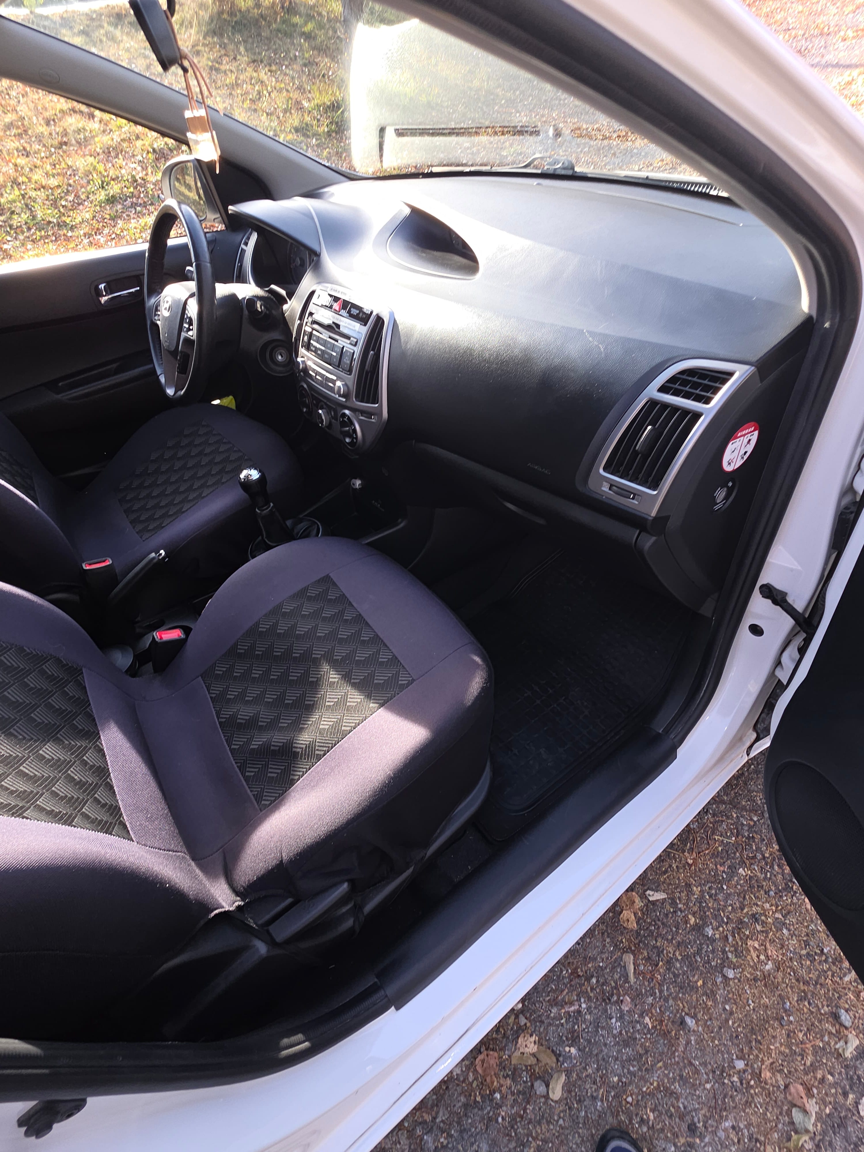 Hyundai i20 avec Accessible fauteuil roulant