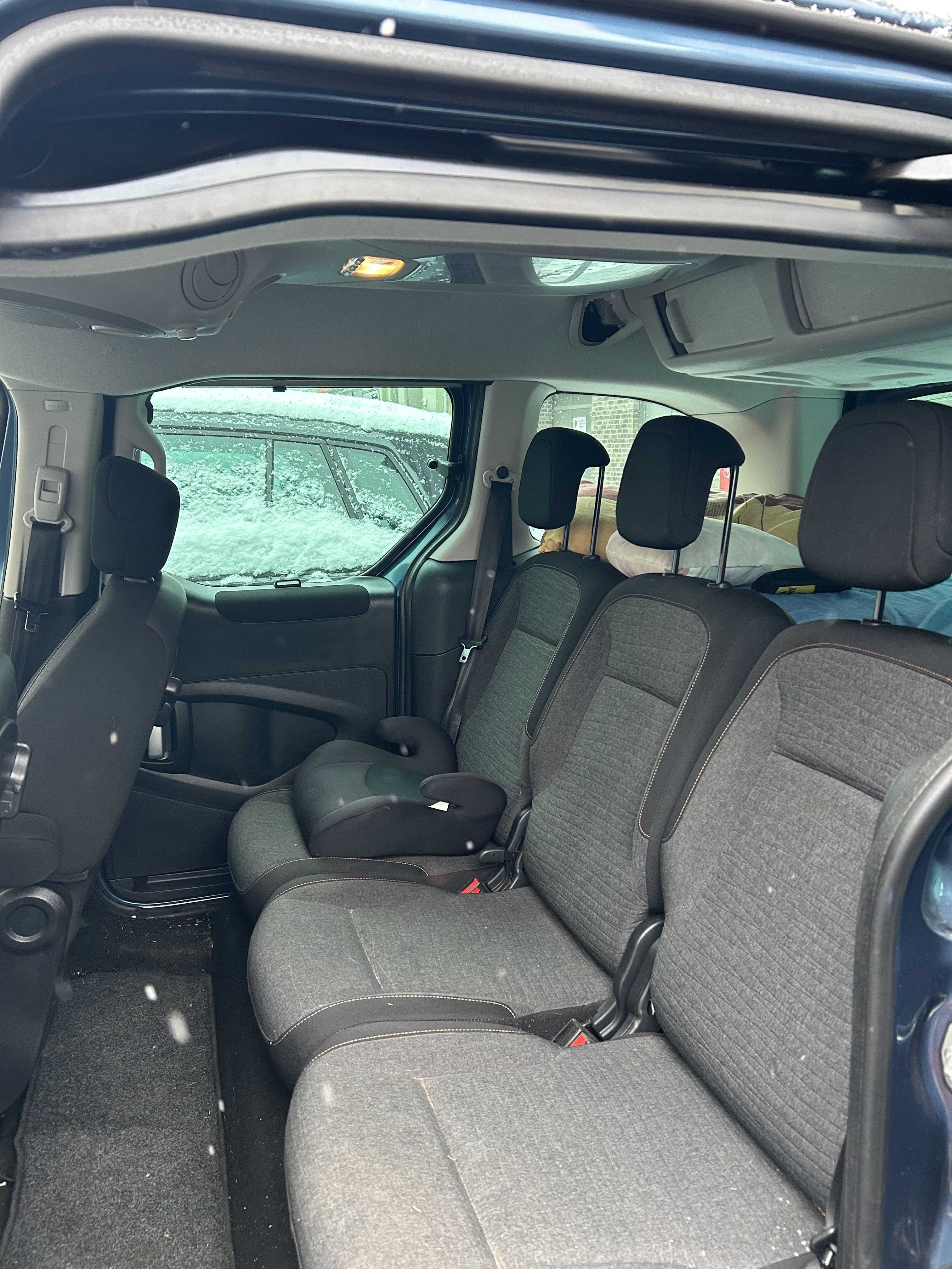 Citroen Berlingo Multispace mit Kindersitz