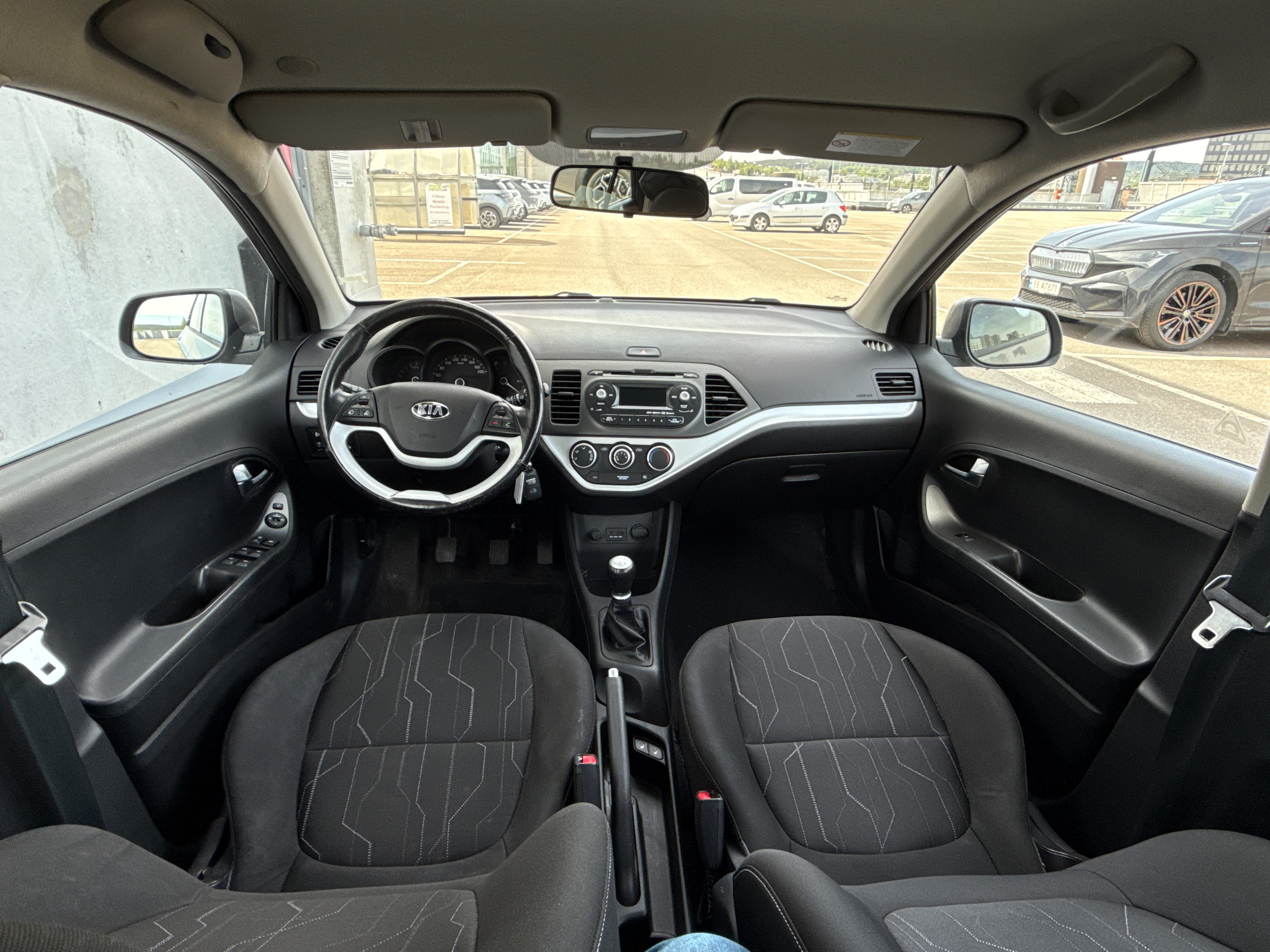 Kia Picanto VELHOLDT BILLIG BENSIN BIL