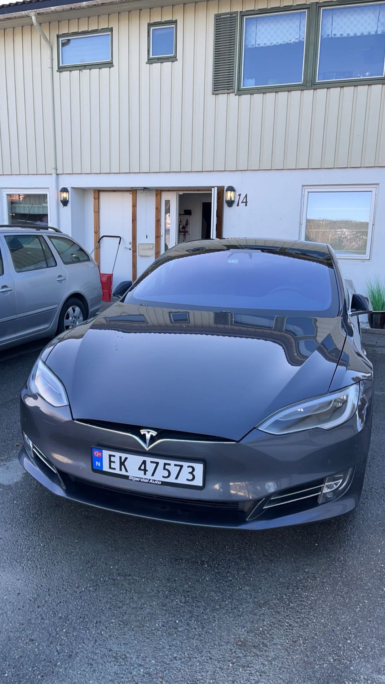 Tesla Model S 75D, 2017, Elektrisk, automatisk