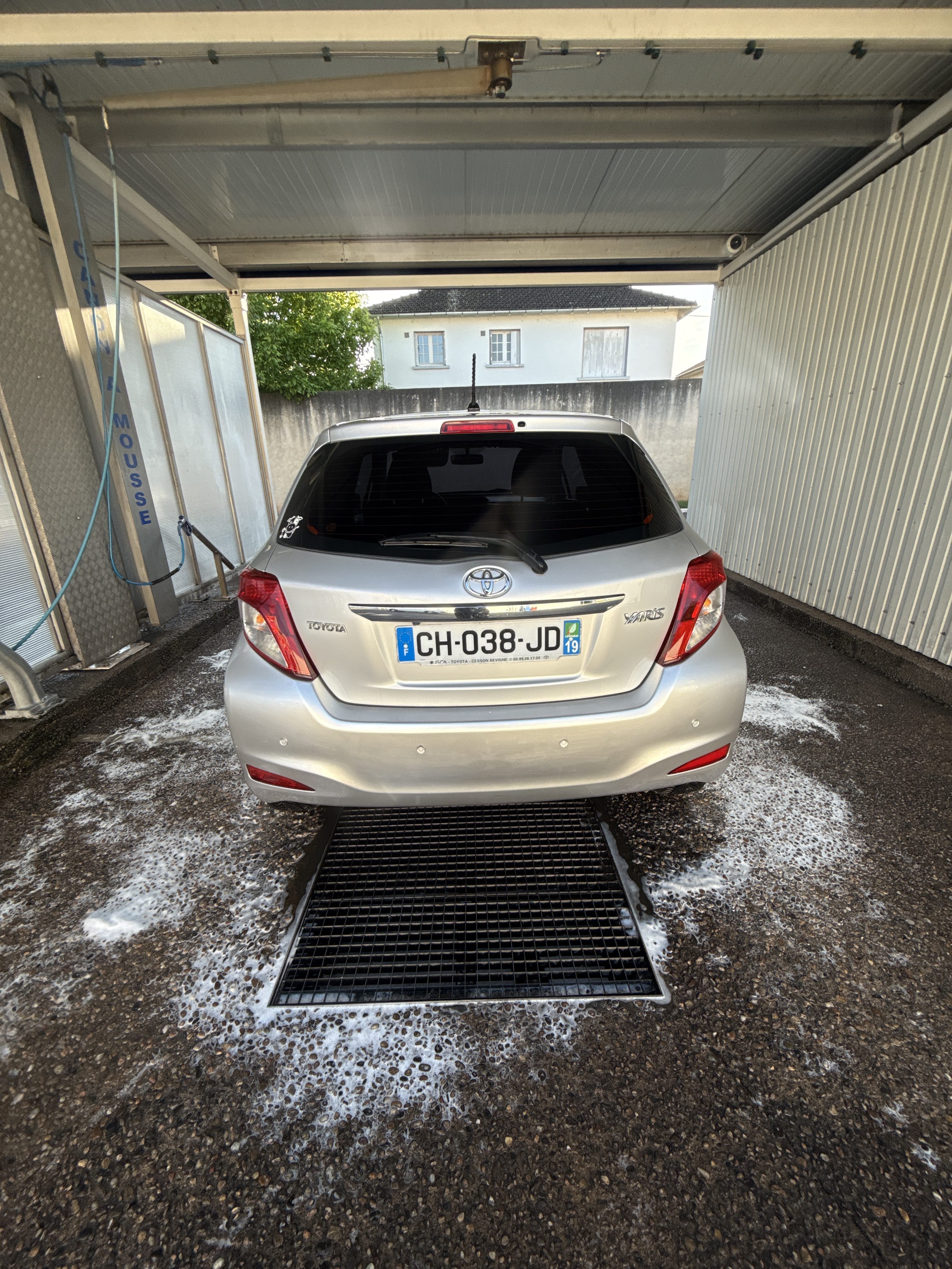 Toyota Yaris avec Port USB
