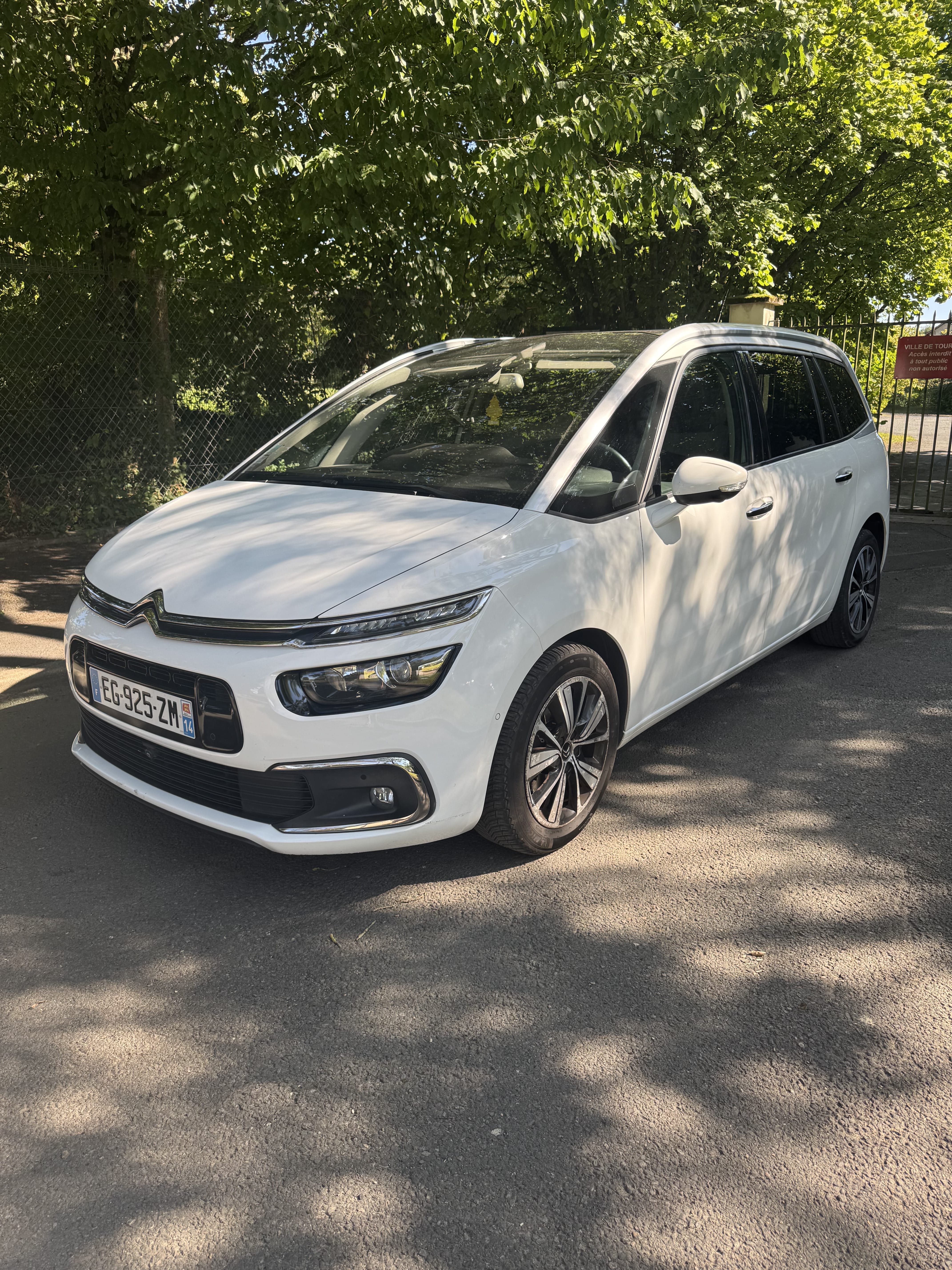 Citroen C4 Grand Picasso 2.0 BlueHdi SHINE, 2016, Diesel, automatique, 7 places