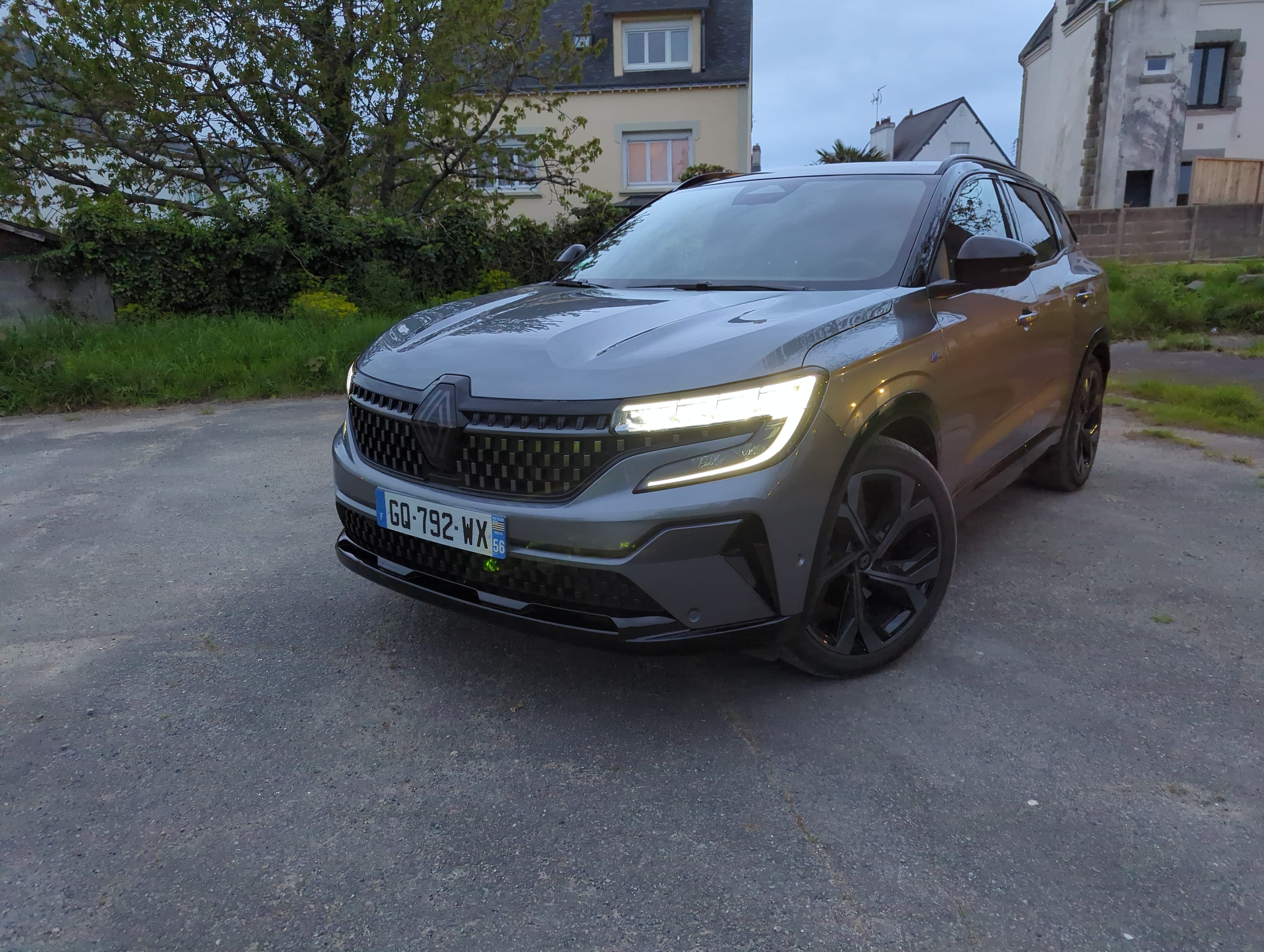 Renault Austral E-Tech full hybrid, 2023, Essence 98, automatique