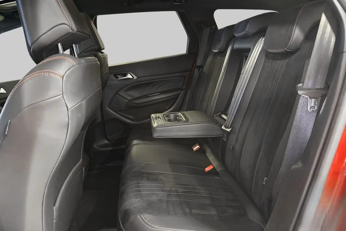 Peugeot 308 SW med Apple CarPlay