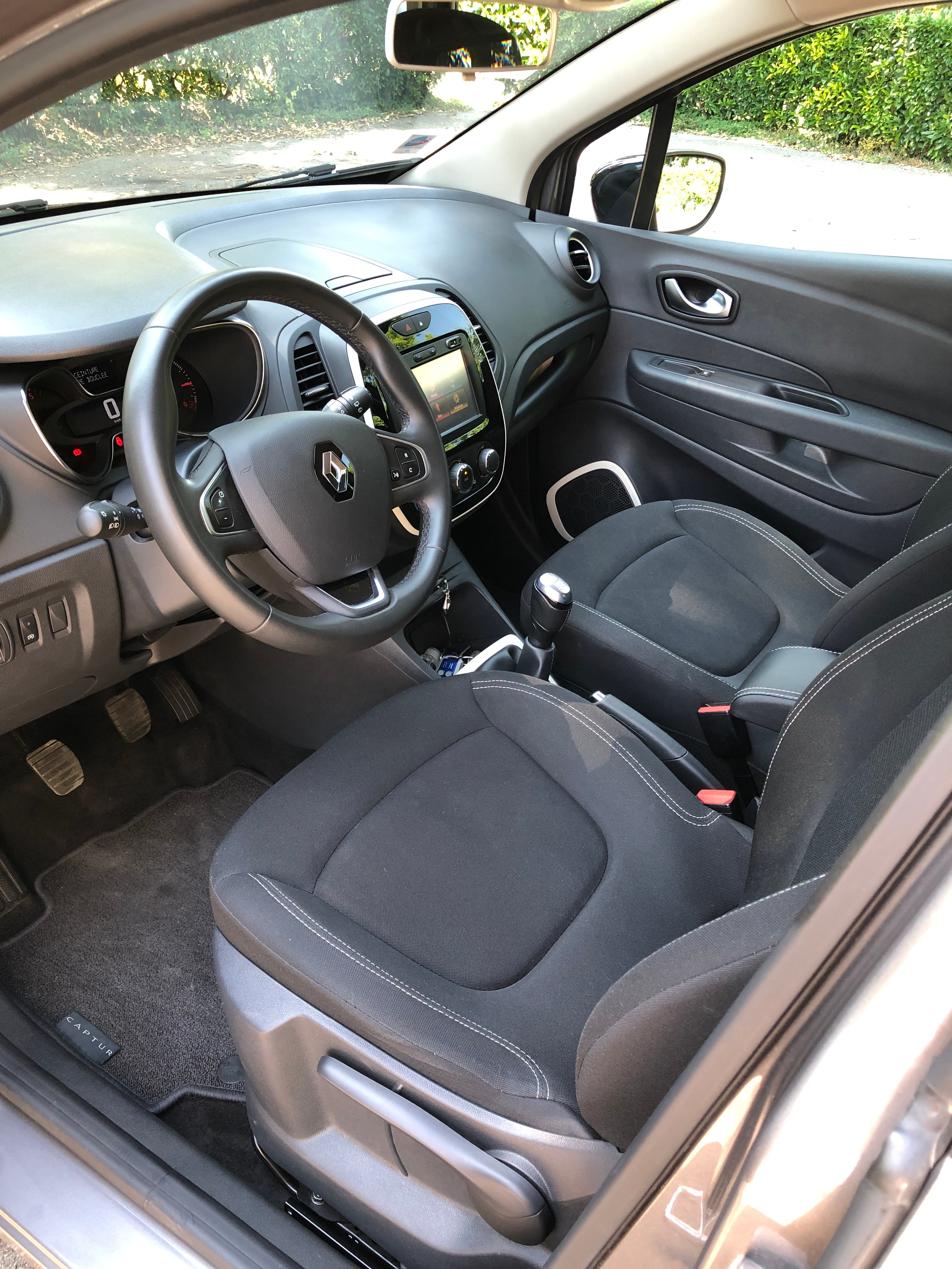 Renault Captur DCI 90 Ch avec Entrée audio / iPod