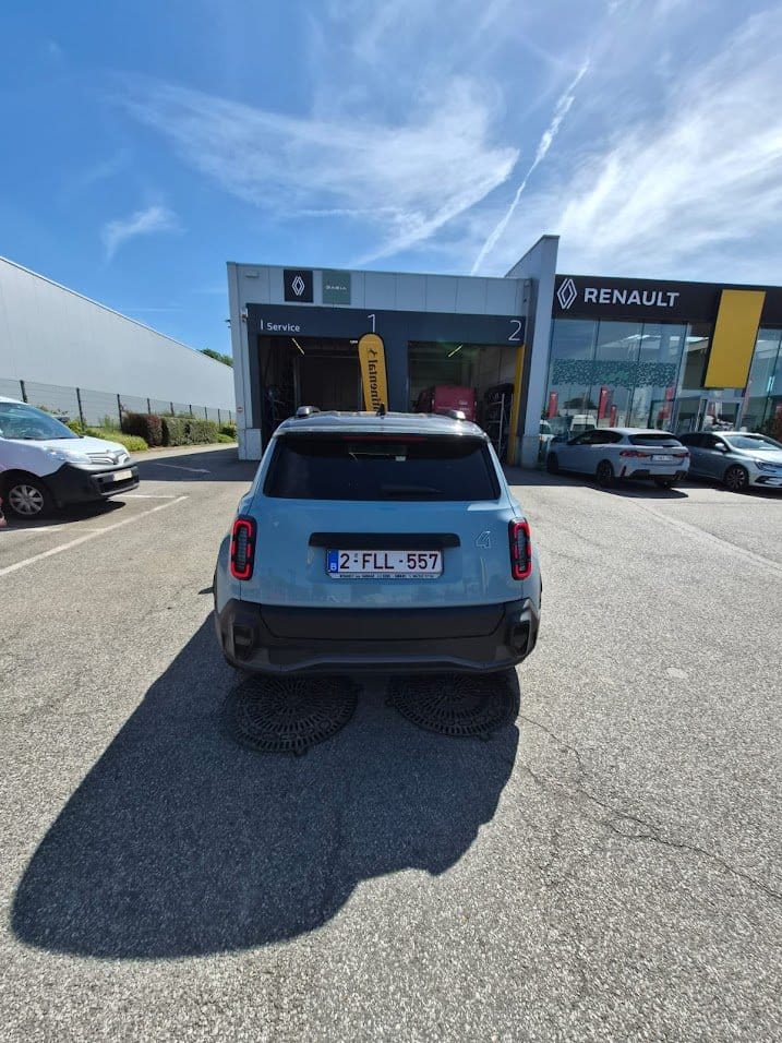 Renault 4 E-Tech met Achteruitrijcamera