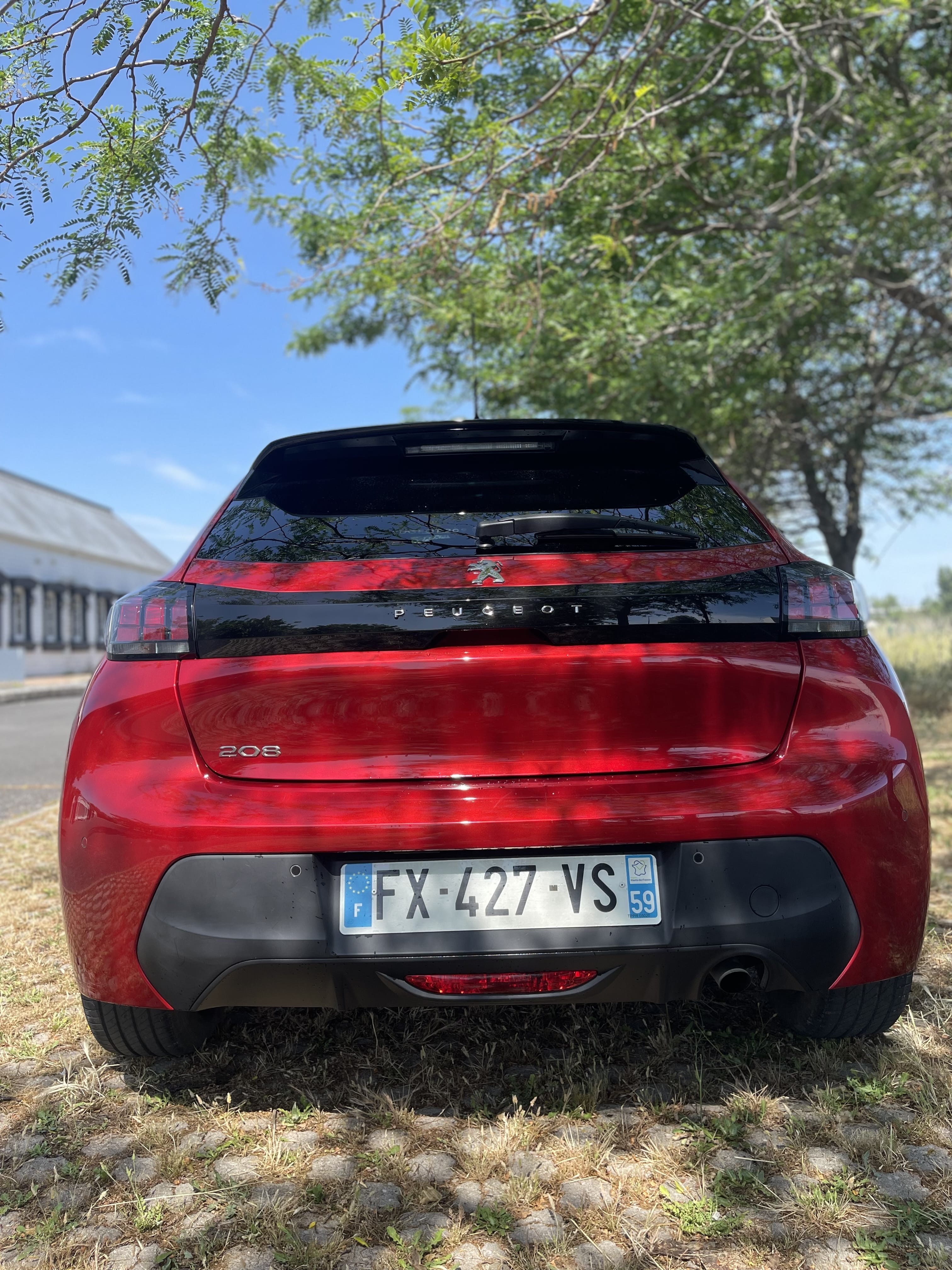 Peugeot 208 met Autostoel baby