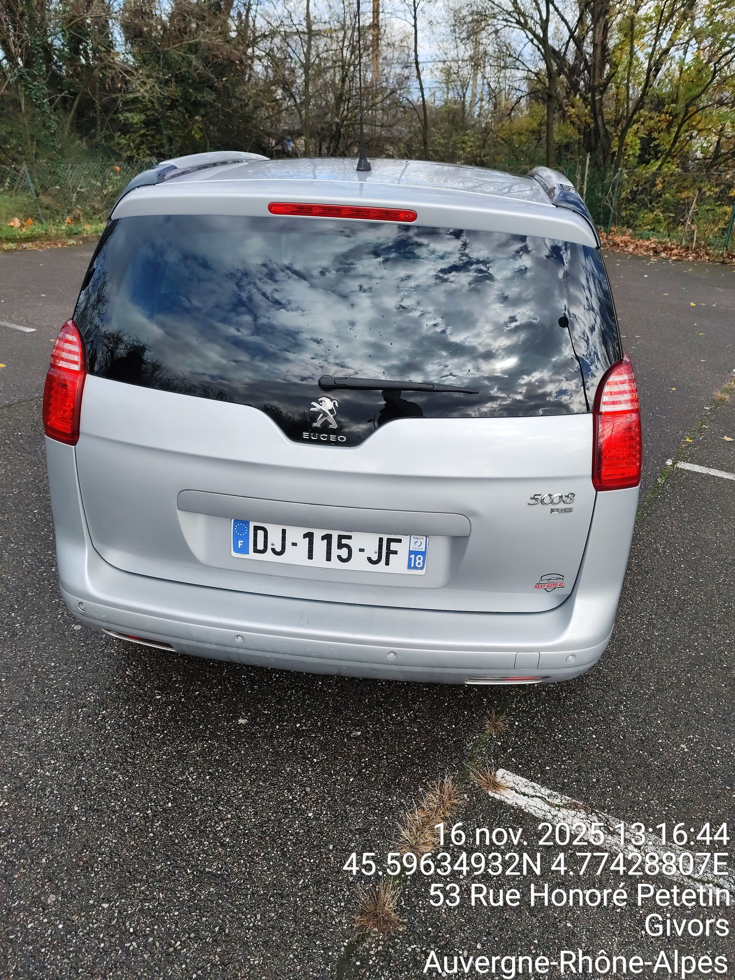 Peugeot 5008 avec Chaines