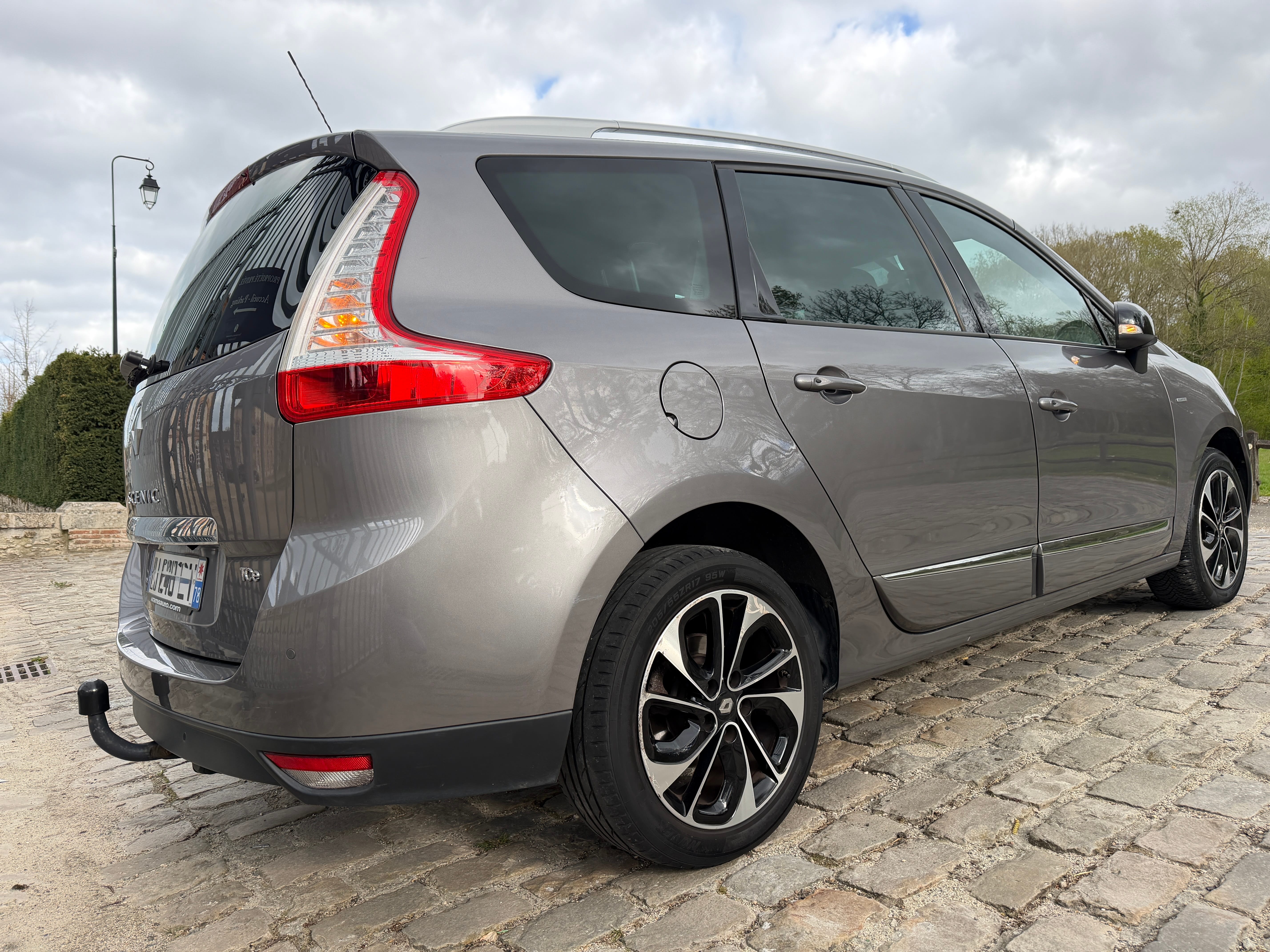 Renault Grand Scenic avec Caméra de recul