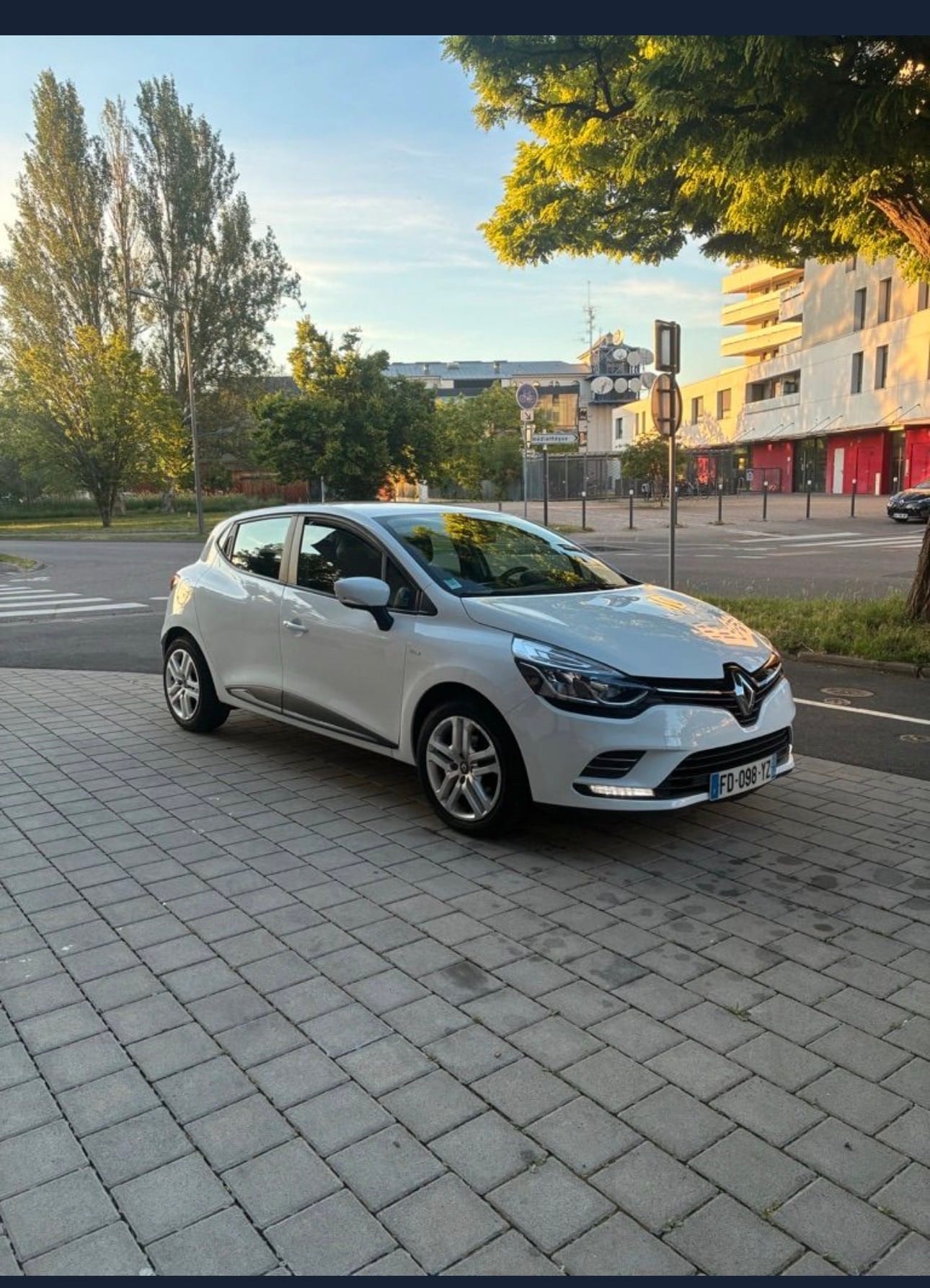Renault Clio avec Port USB