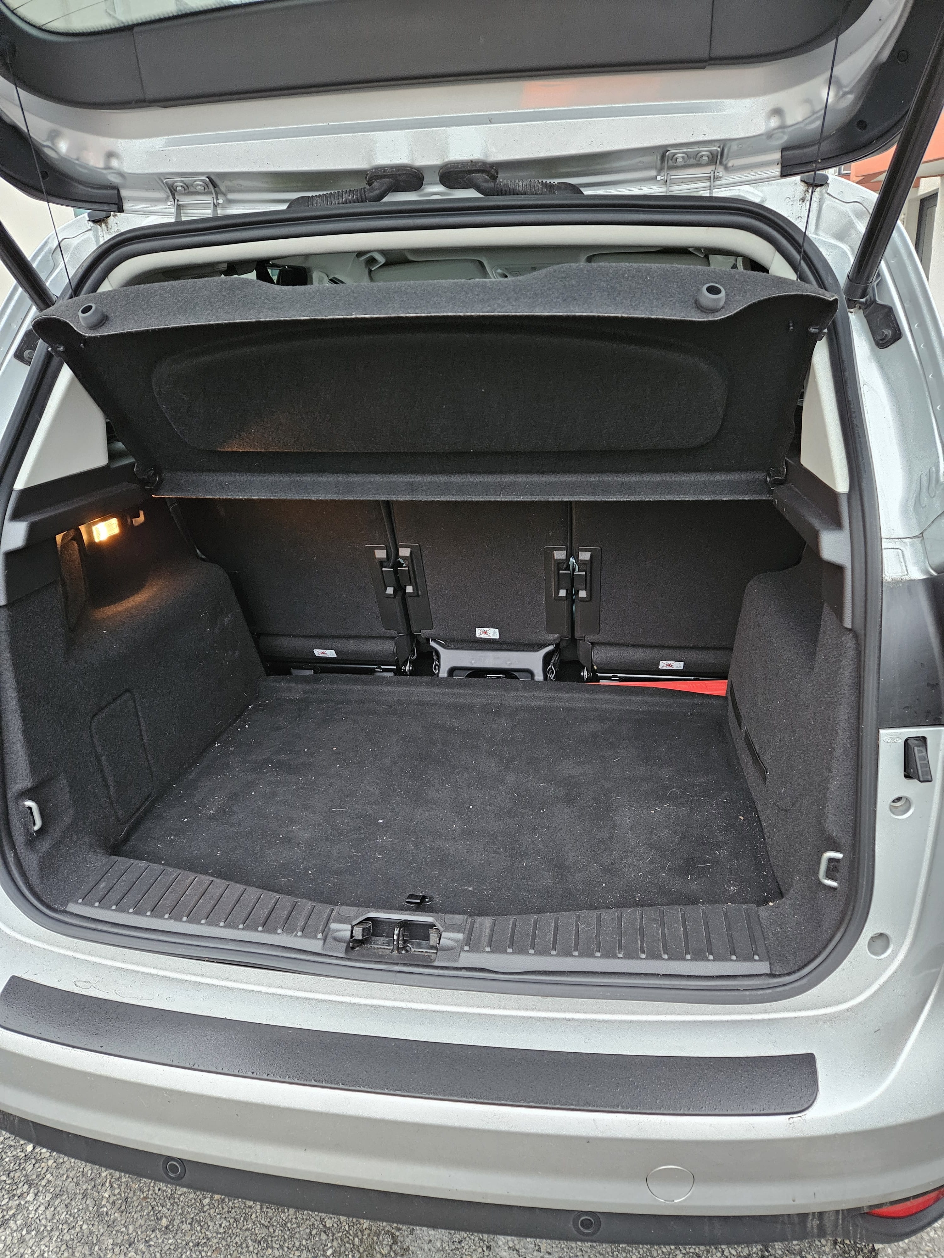 Ford C-Max avec Audio Bluetooth