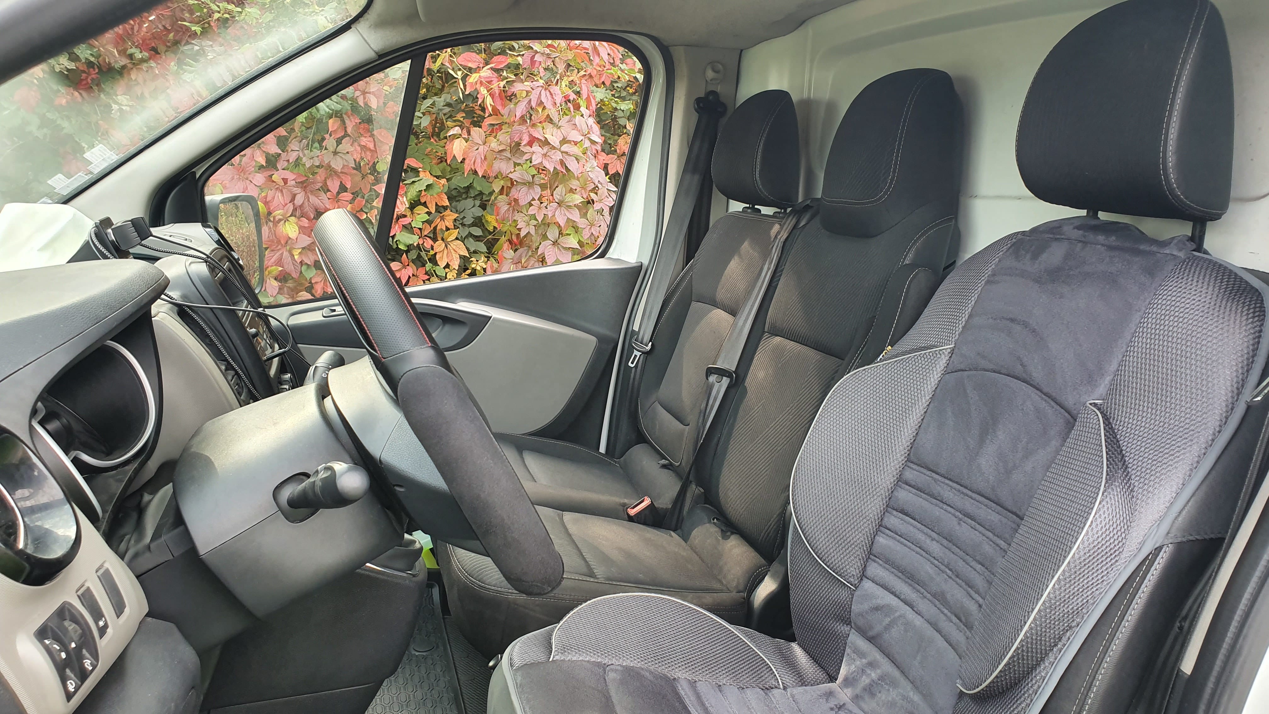 Renault Trafic Regul de Vitesse + Radar de Recul + Clim avec Entrée audio / iPod