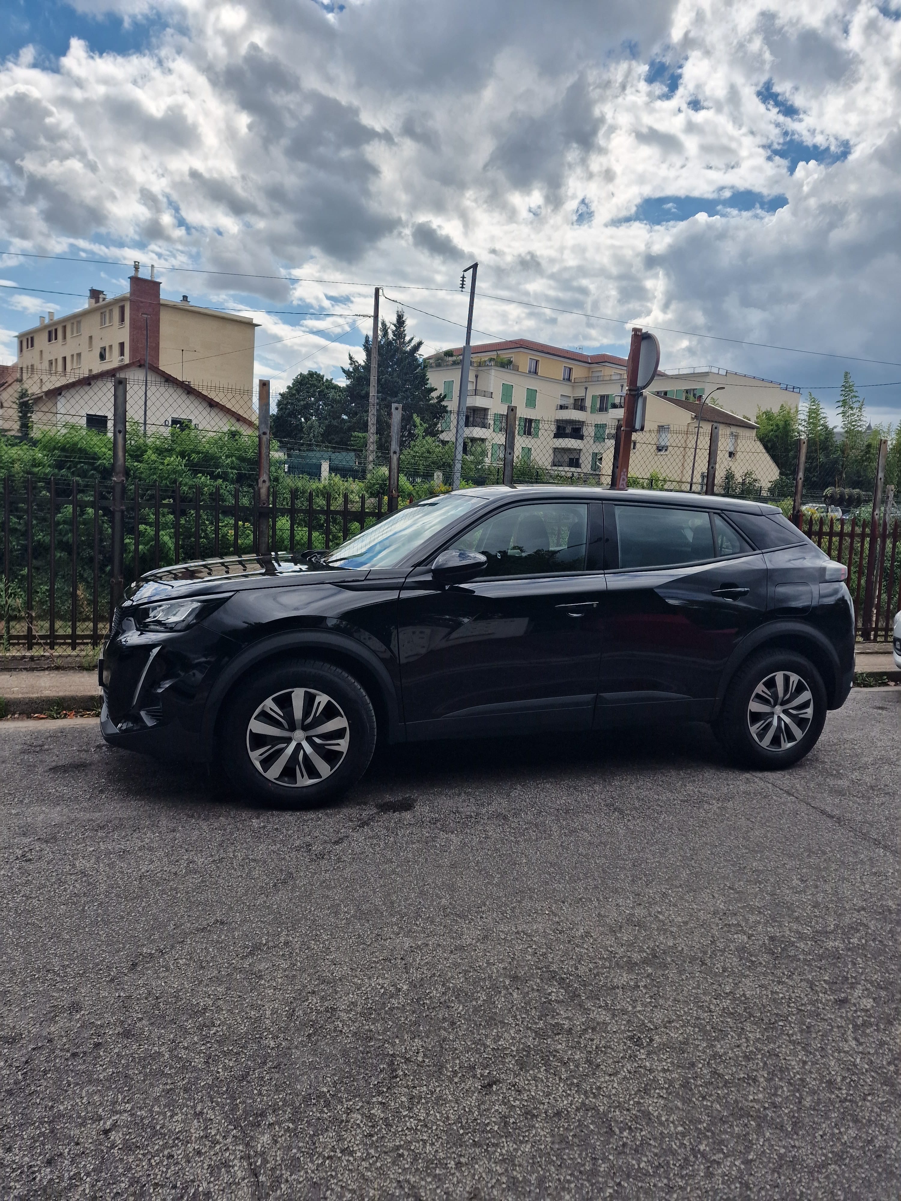 Peugeot 2008 avec Climatisation