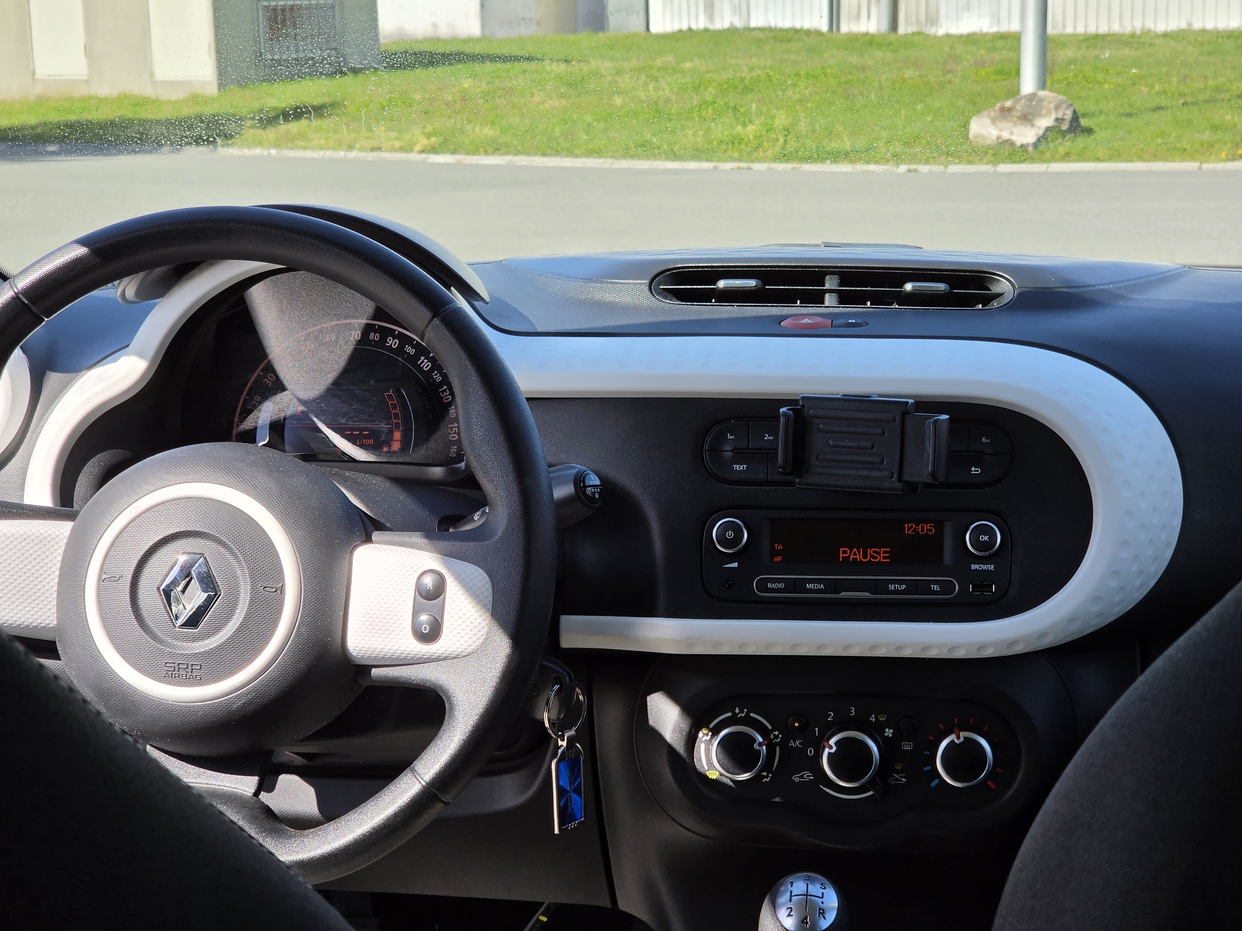 Renault Twingo III avec Audio Bluetooth