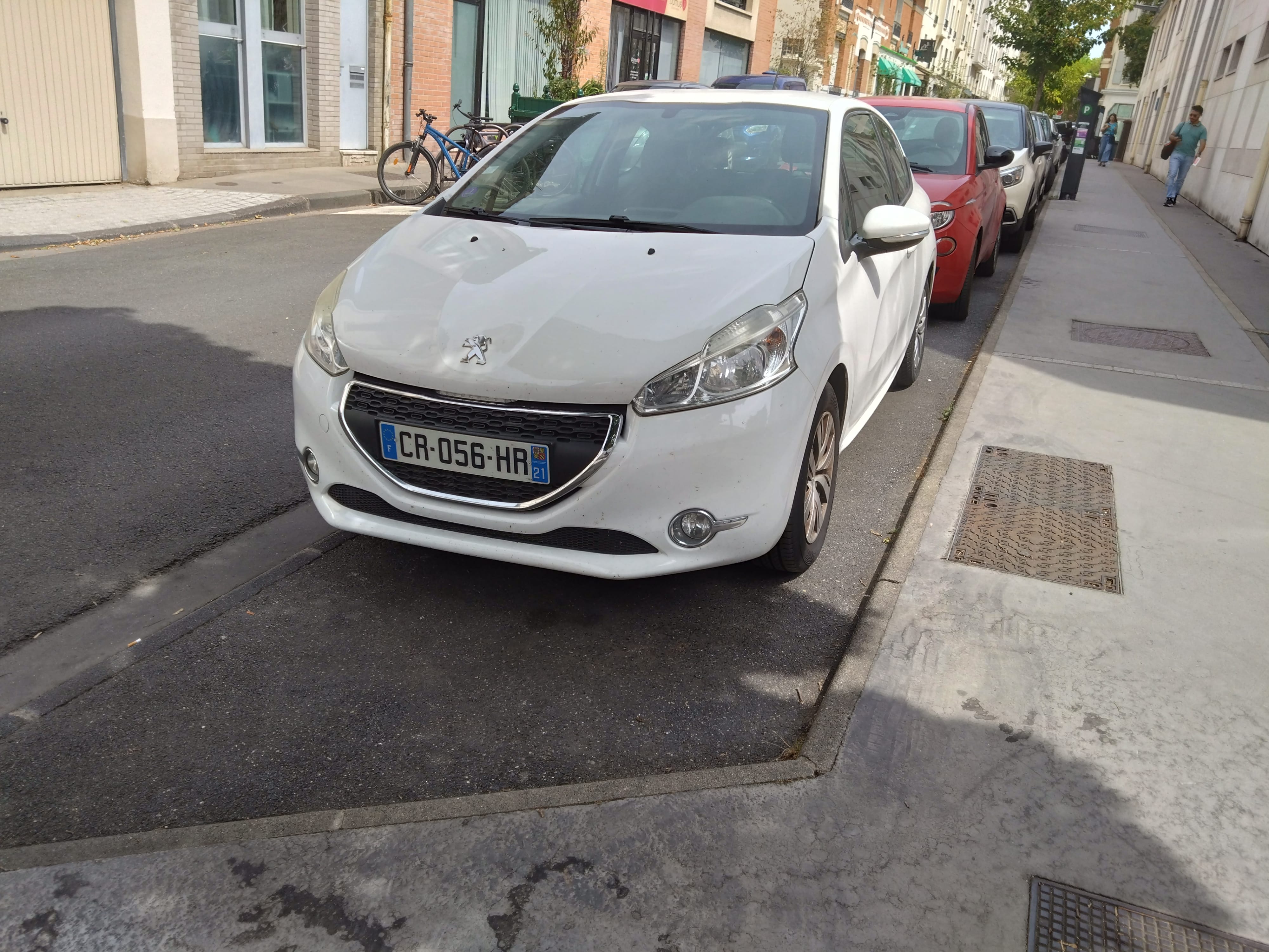 Peugeot 208, 2013, Essence 95