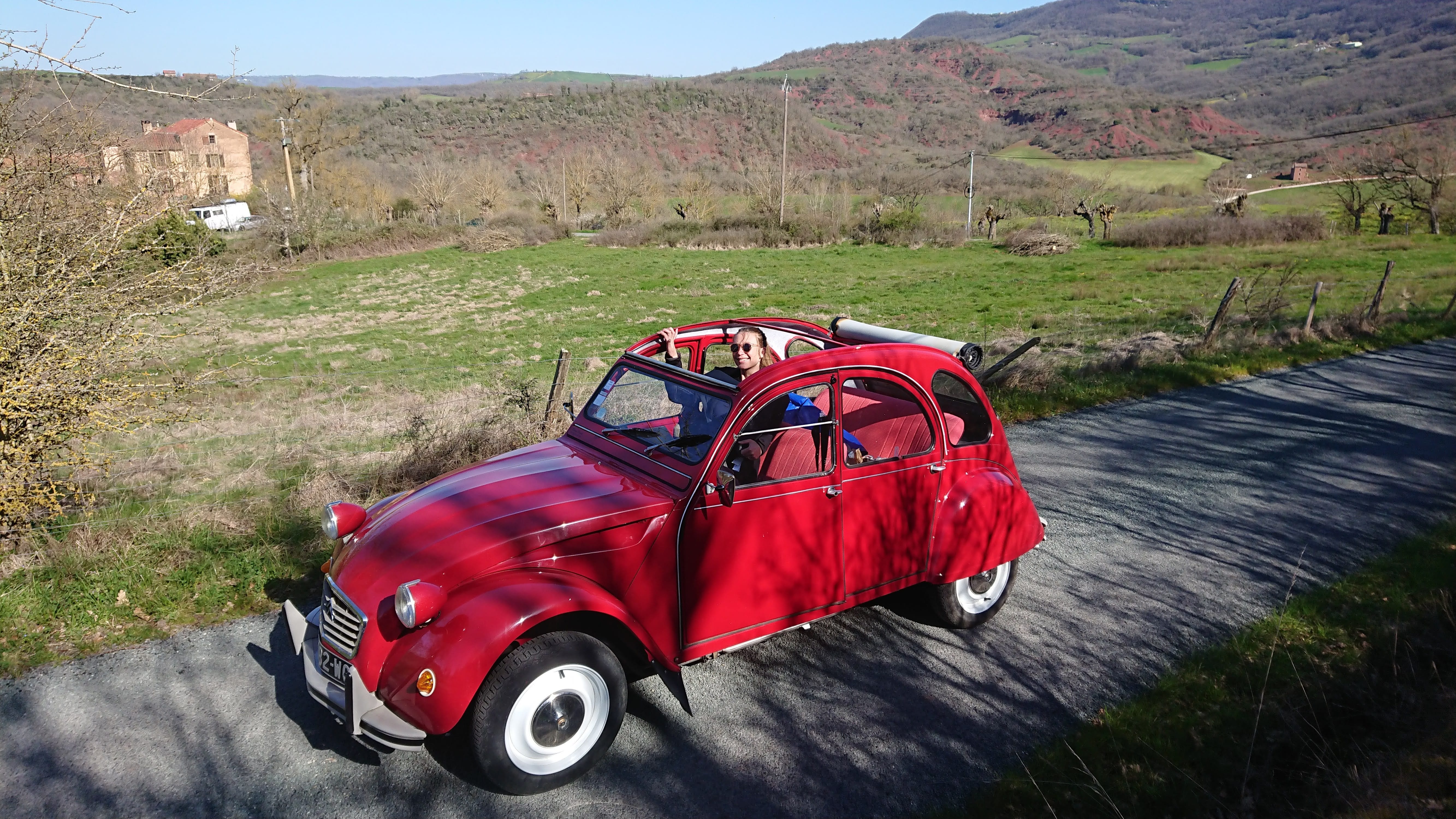 Citroen 2CV with Bluetooth audio