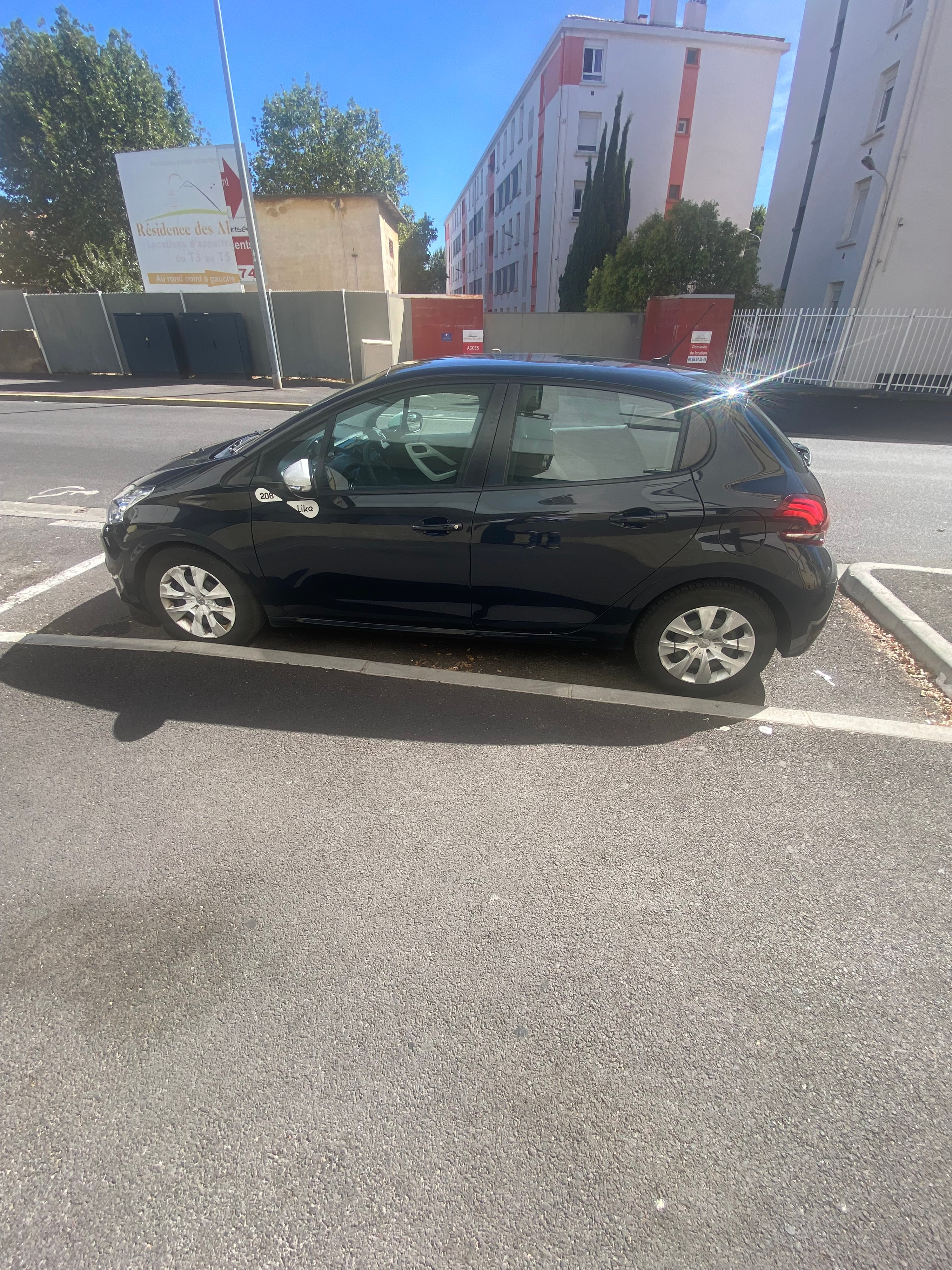 Peugeot 208 avec Climatisation