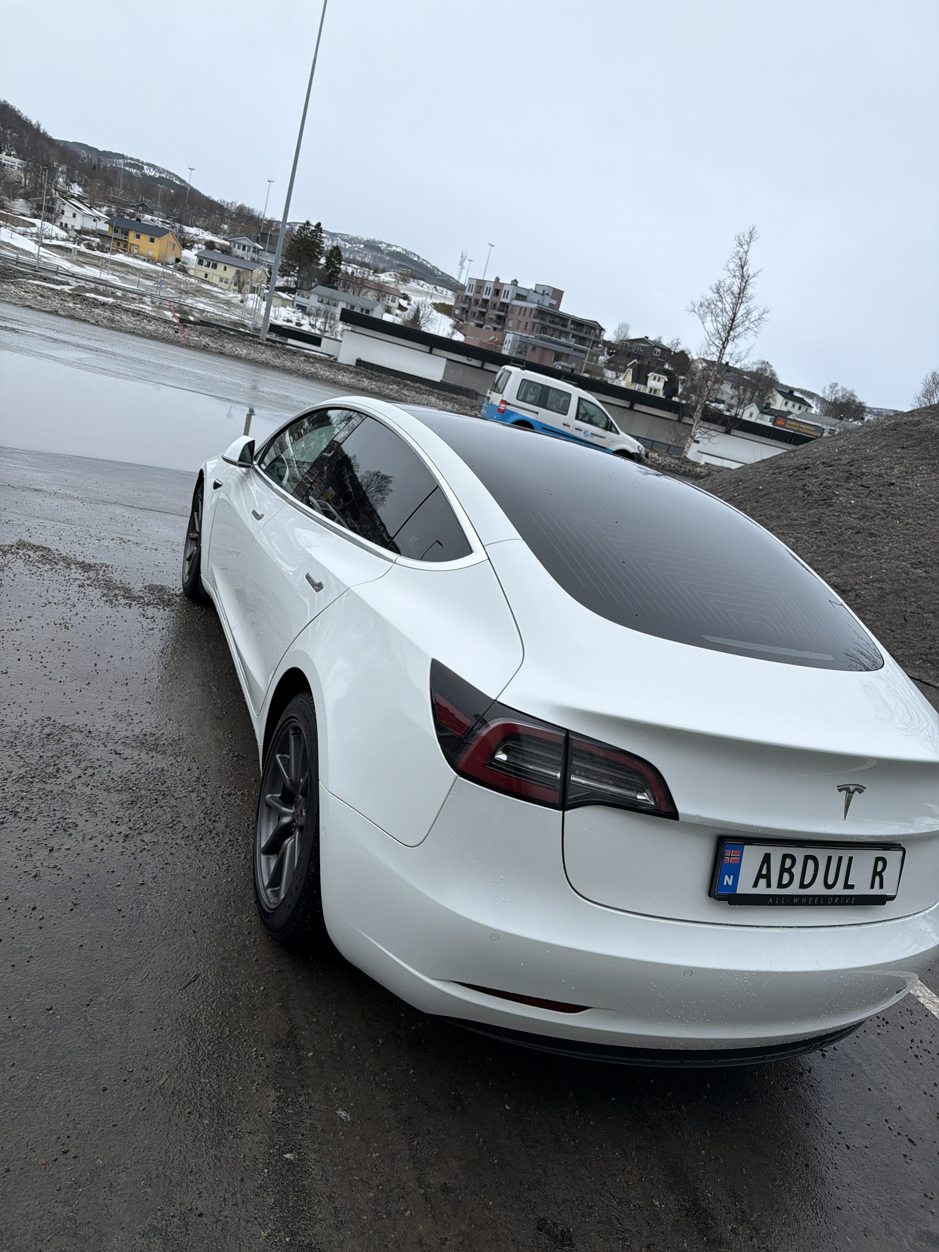 Tesla Model 3 Long Range med GPS