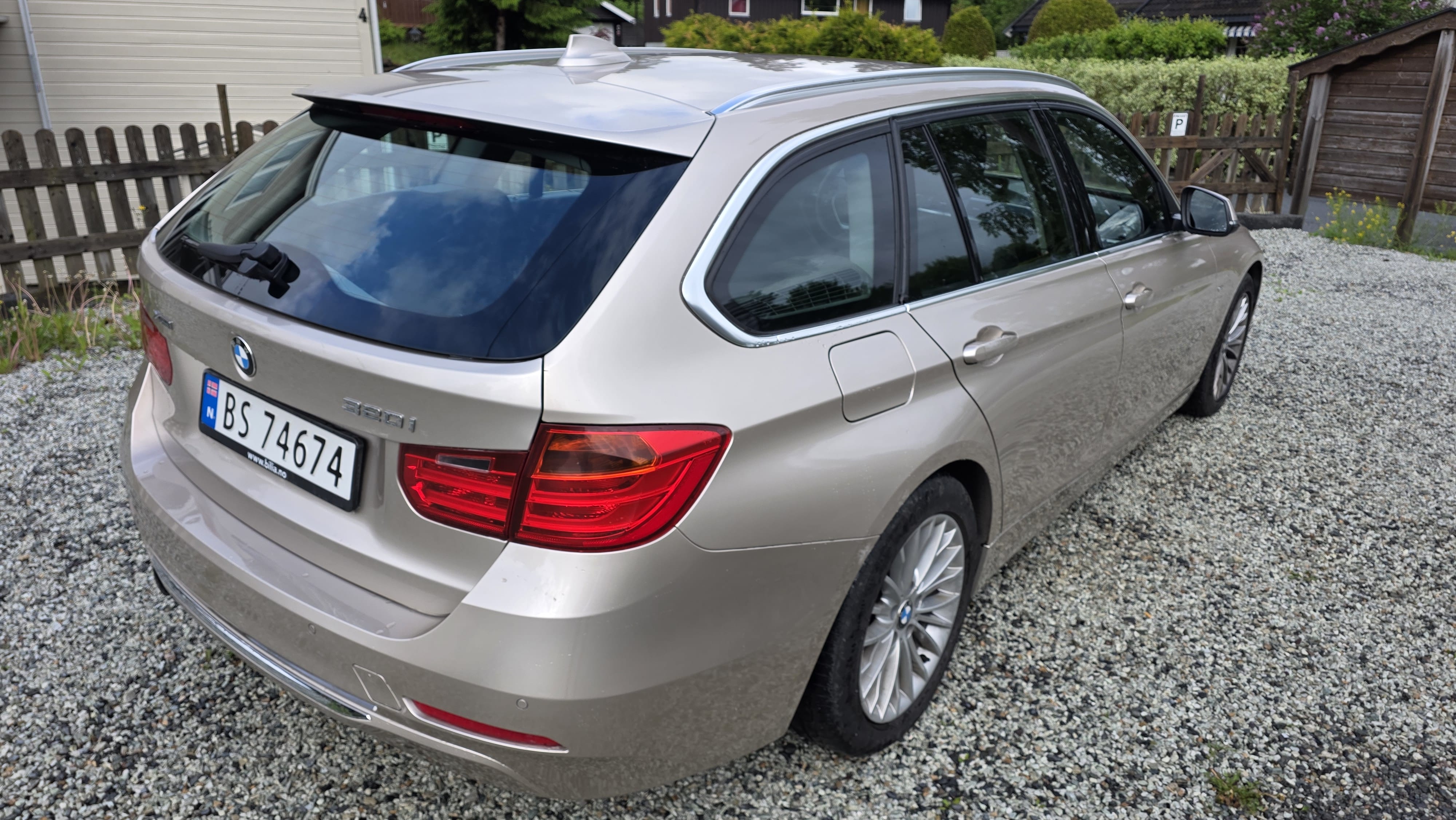 BMW 3-Serie 320i xDrive med Ryggekamera