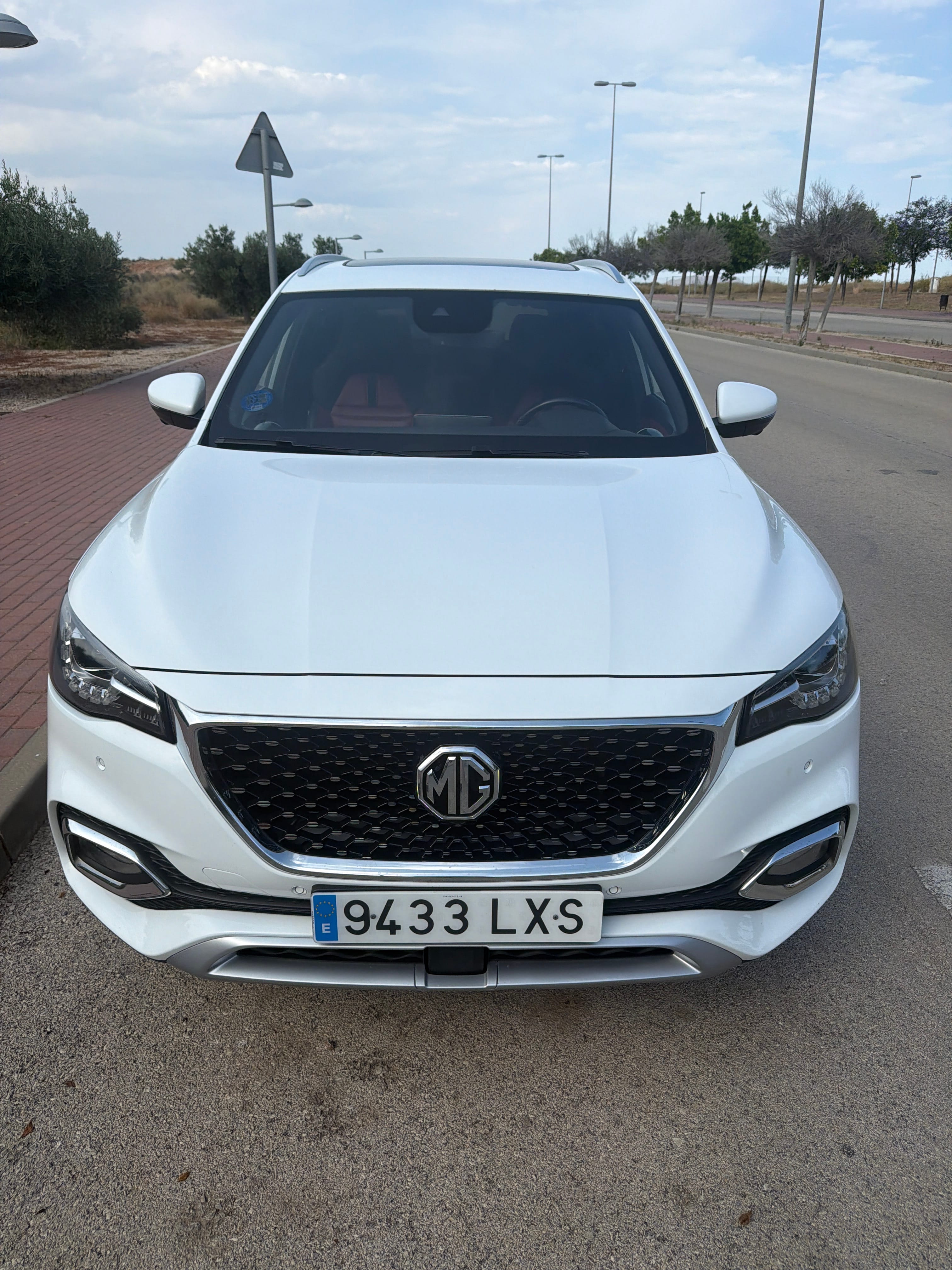 MG HS PHEV con Apple CarPlay