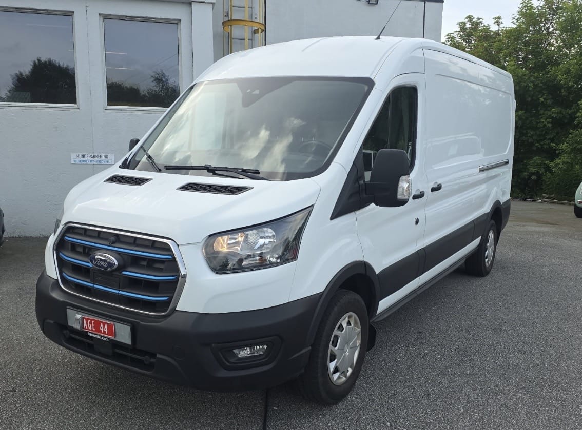 Ford Transit Cargo Van, 2022, Elektrisk, automatisk