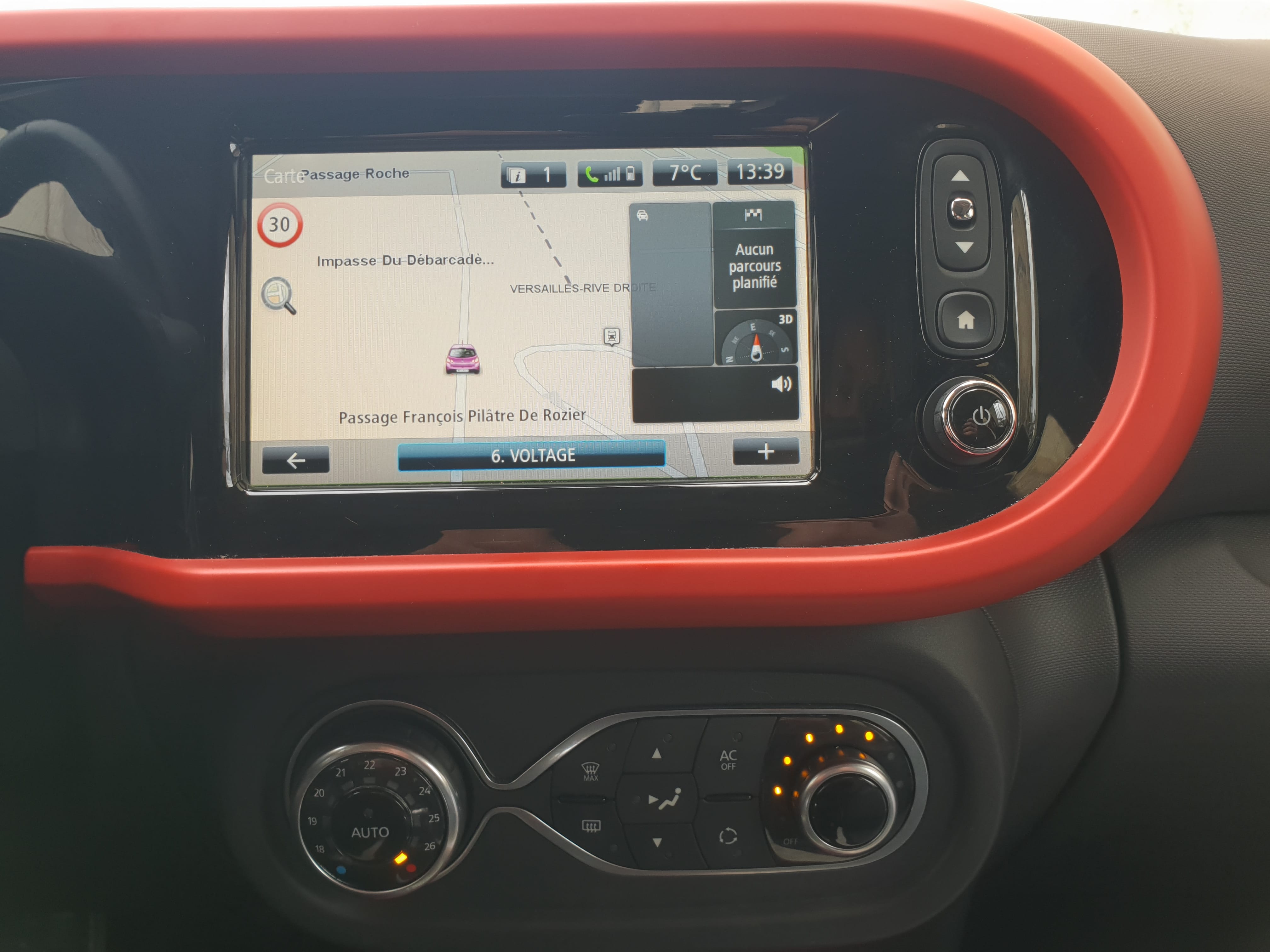 Renault Twingo SL Edition One Toutes Options avec Audio Bluetooth