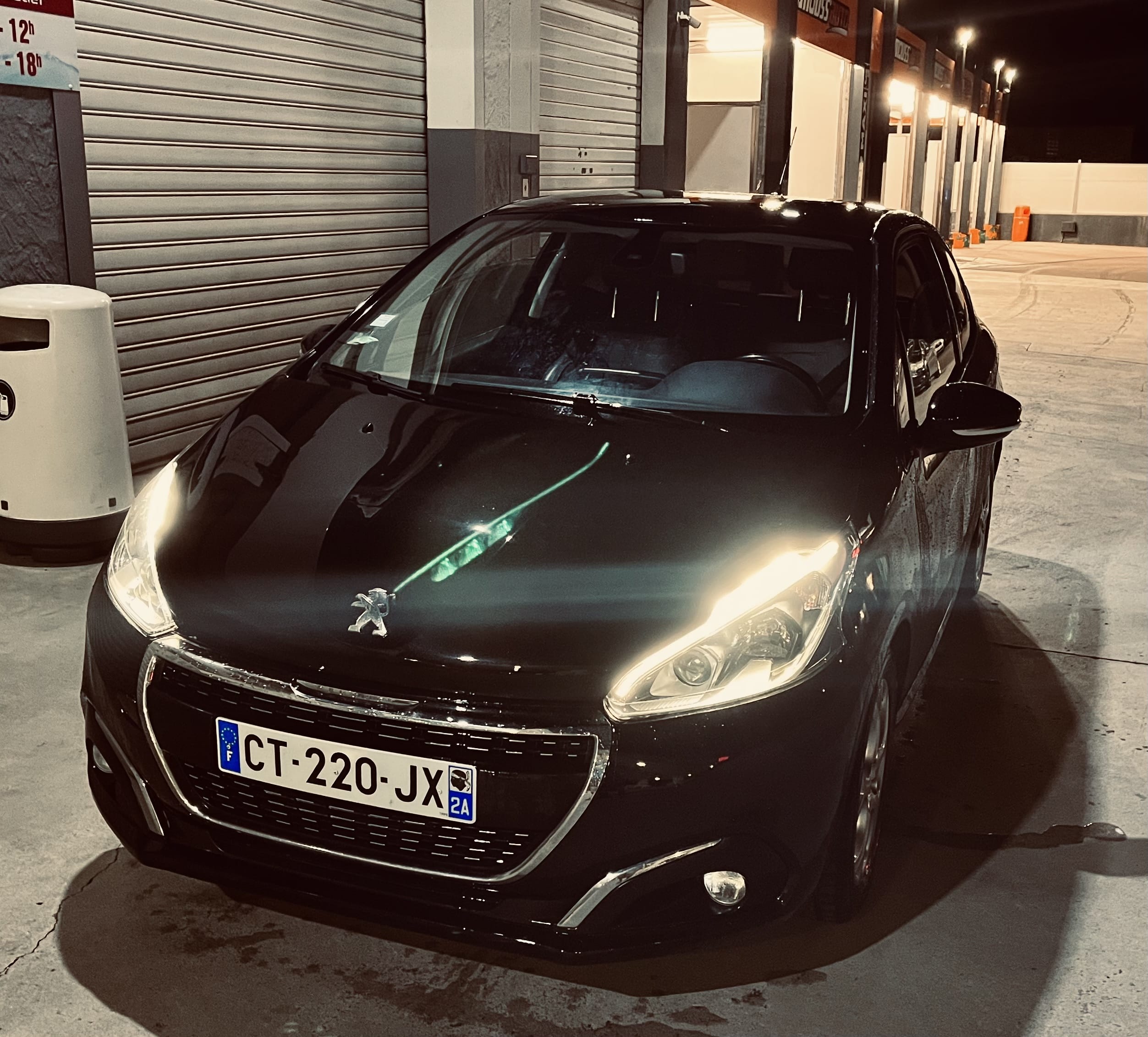 Peugeot 208, 2013, Diesel