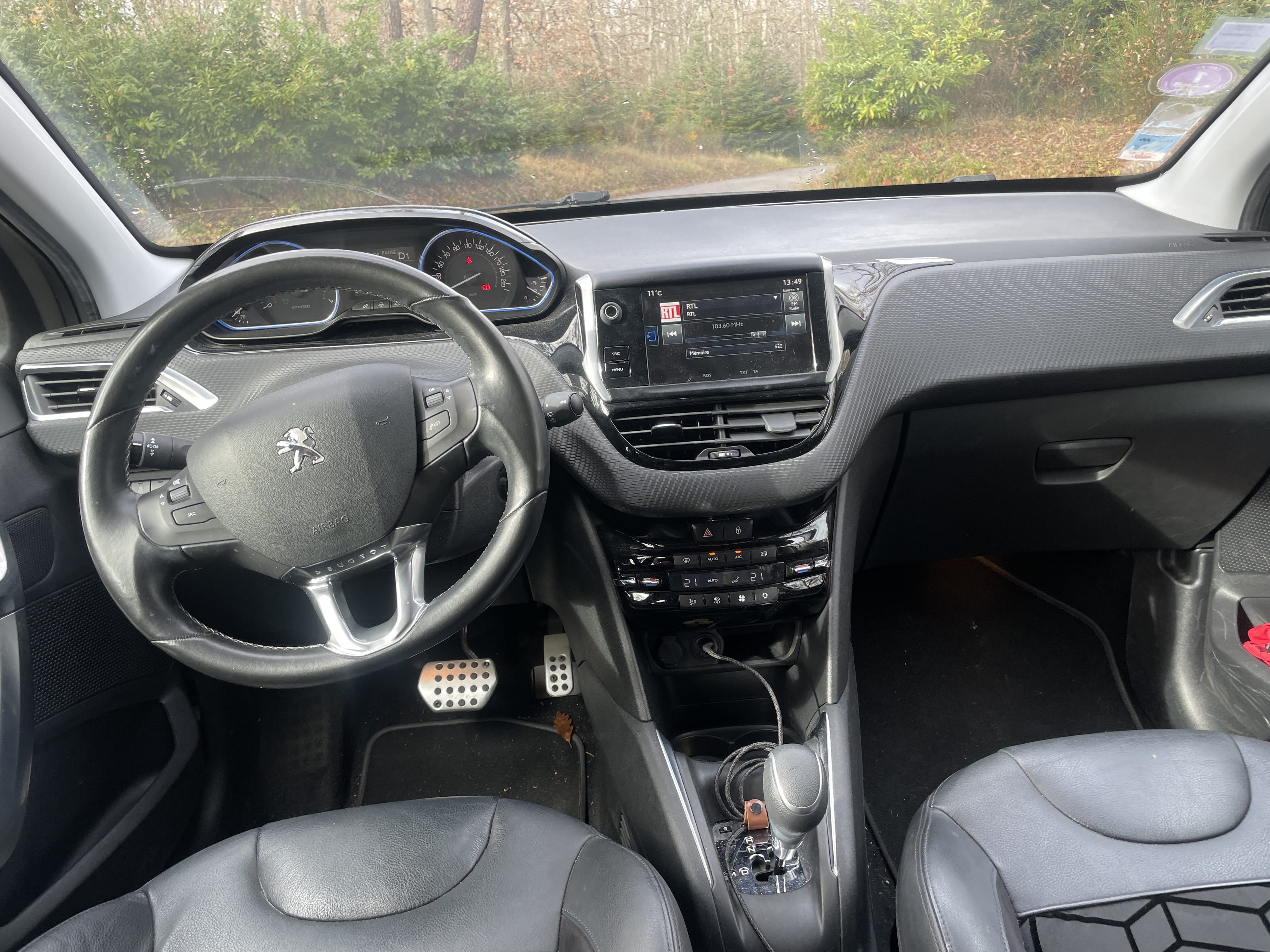 Peugeot 208 avec Régulateur de vitesse