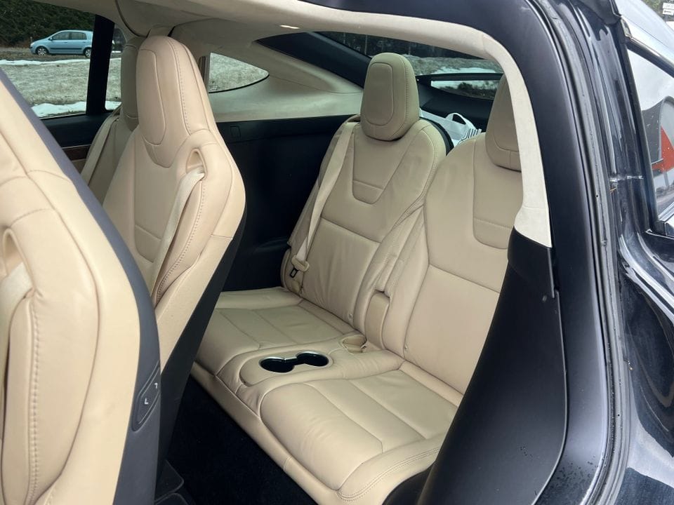 Tesla Model X med Firehjulstrekk