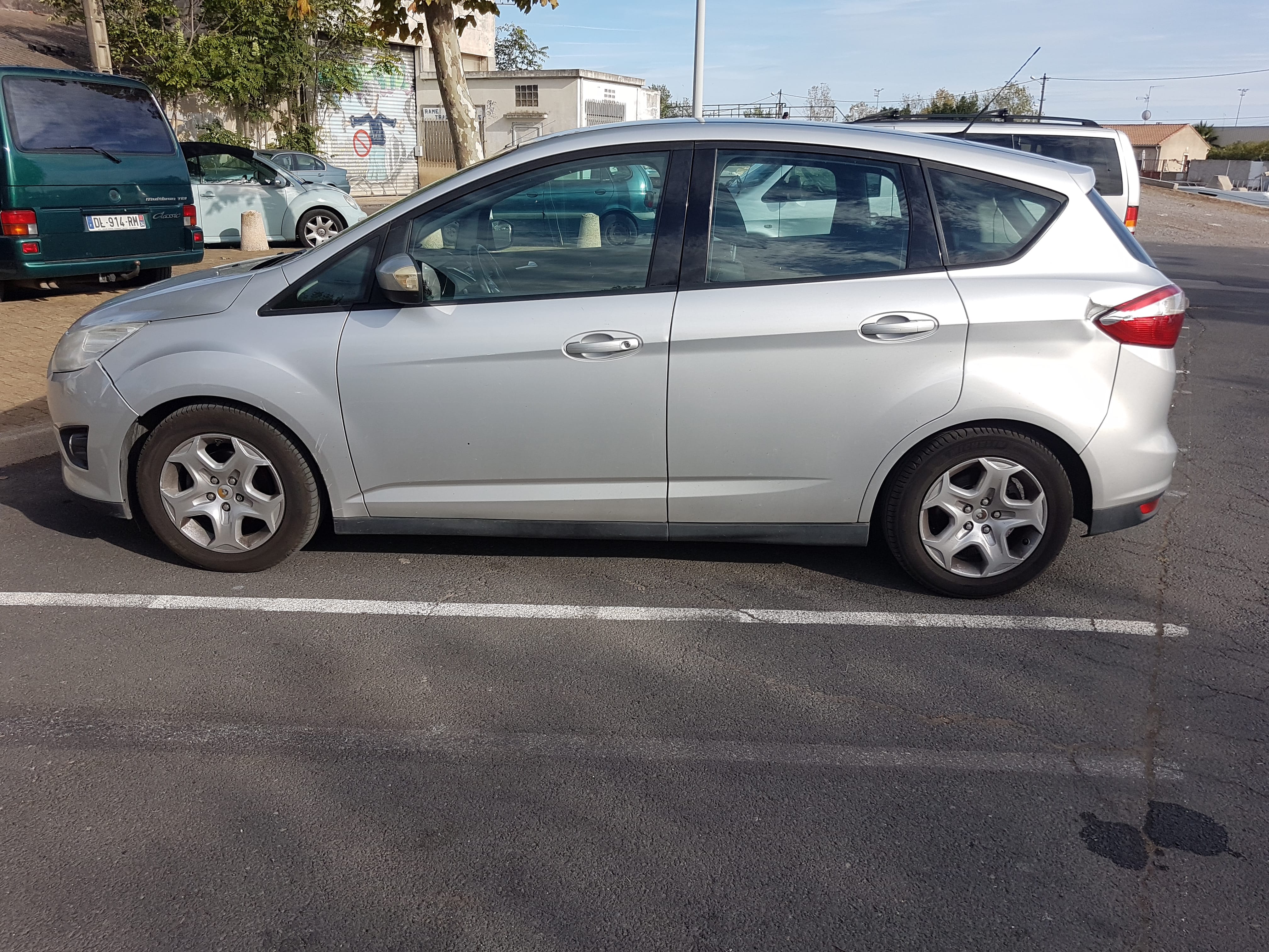 Ford C-Max avec Climatisation