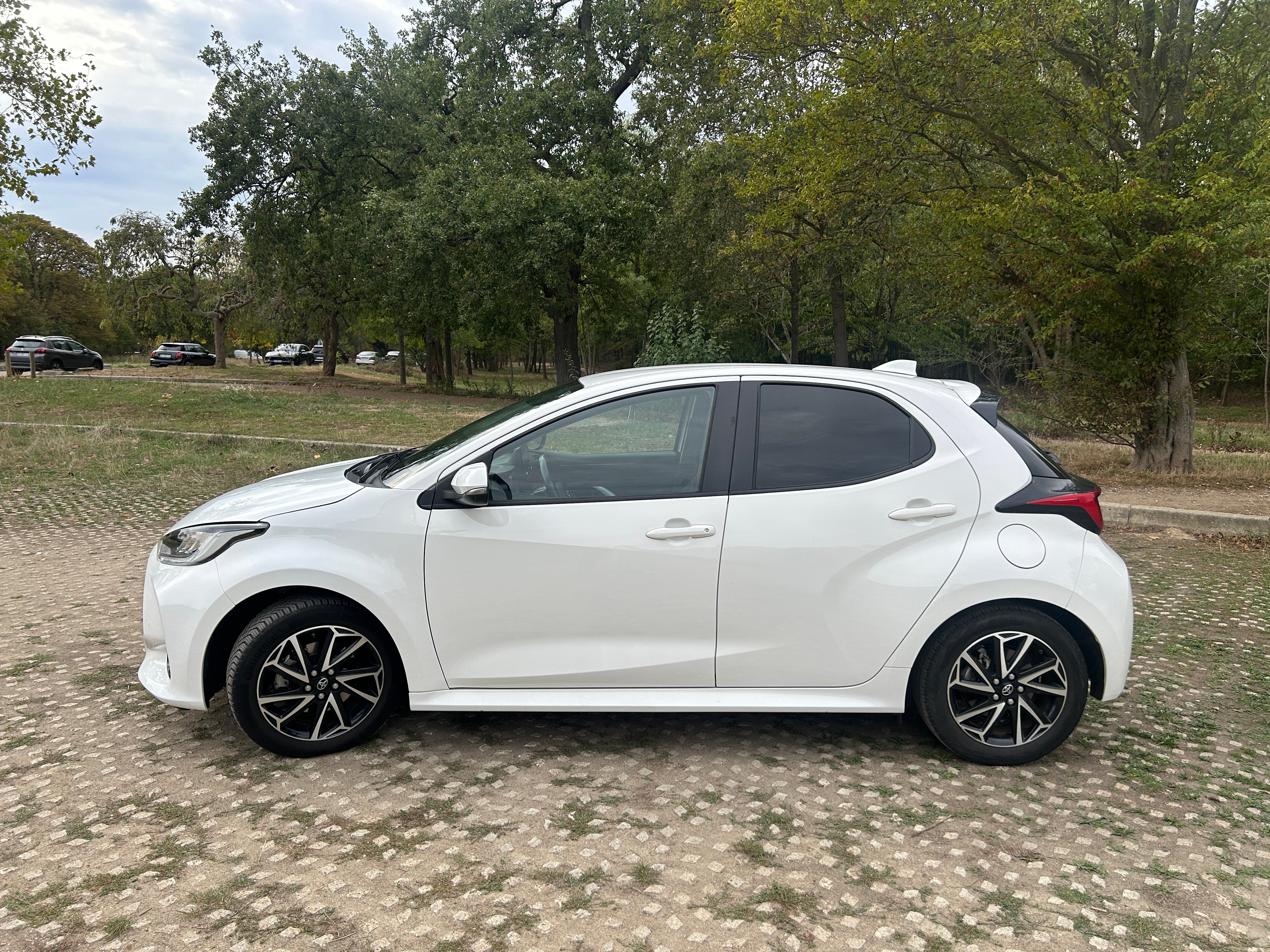 Toyota Yaris Hybride avec Climatisation