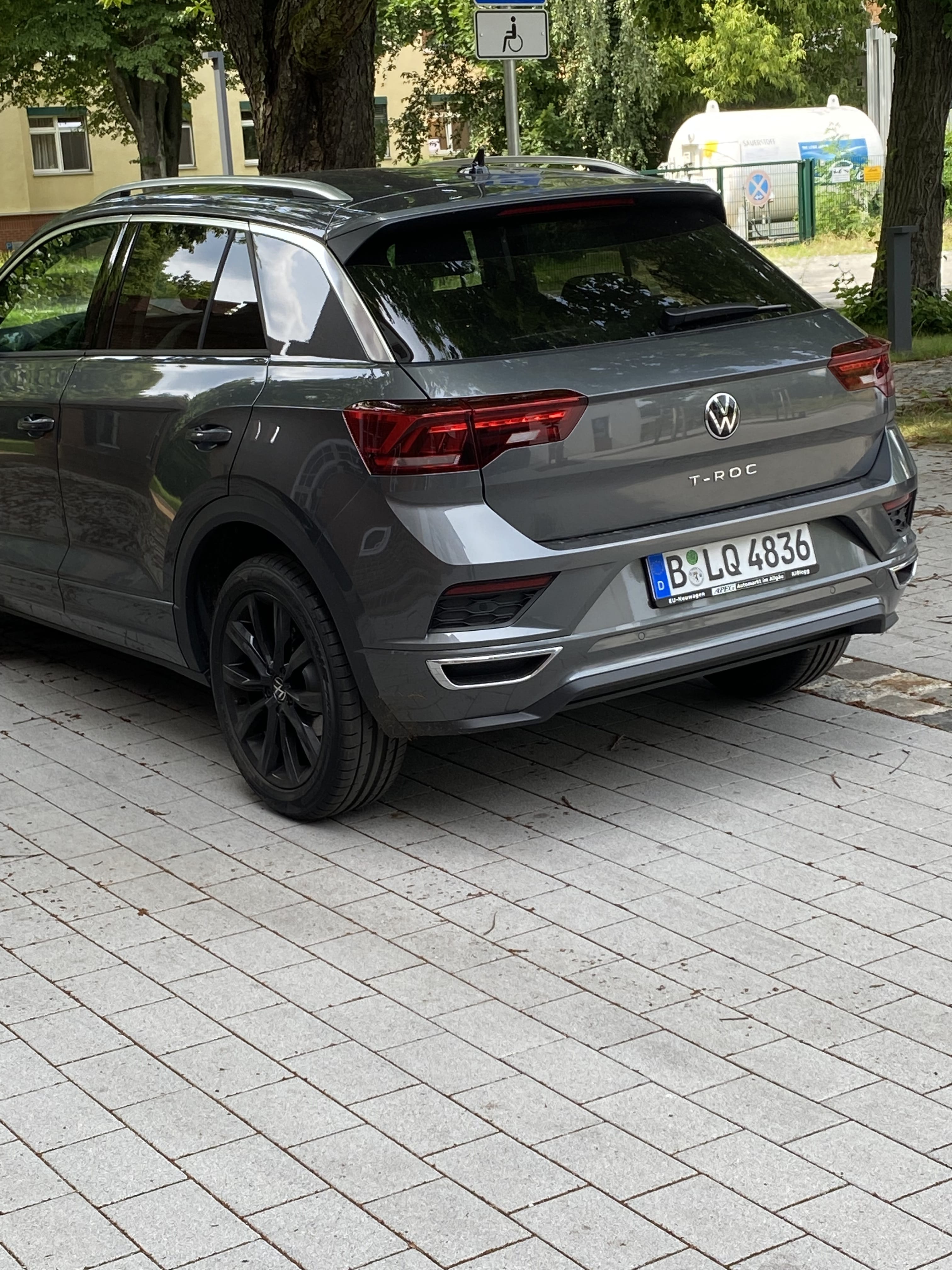 Volkswagen T-Roc mit Navigationsgerät