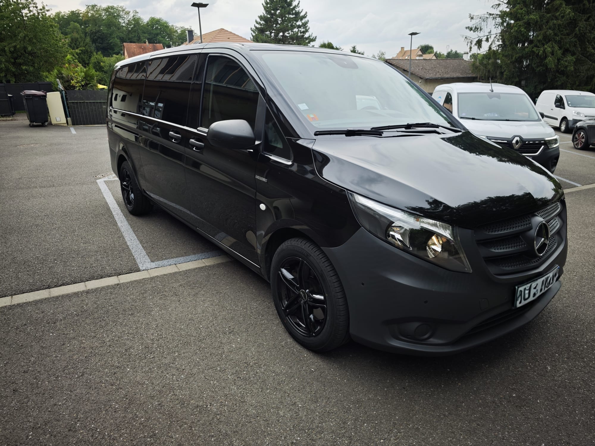 Mercedes-Benz Vito Tourer Extra Long 9 places avec Régulateur de vitesse