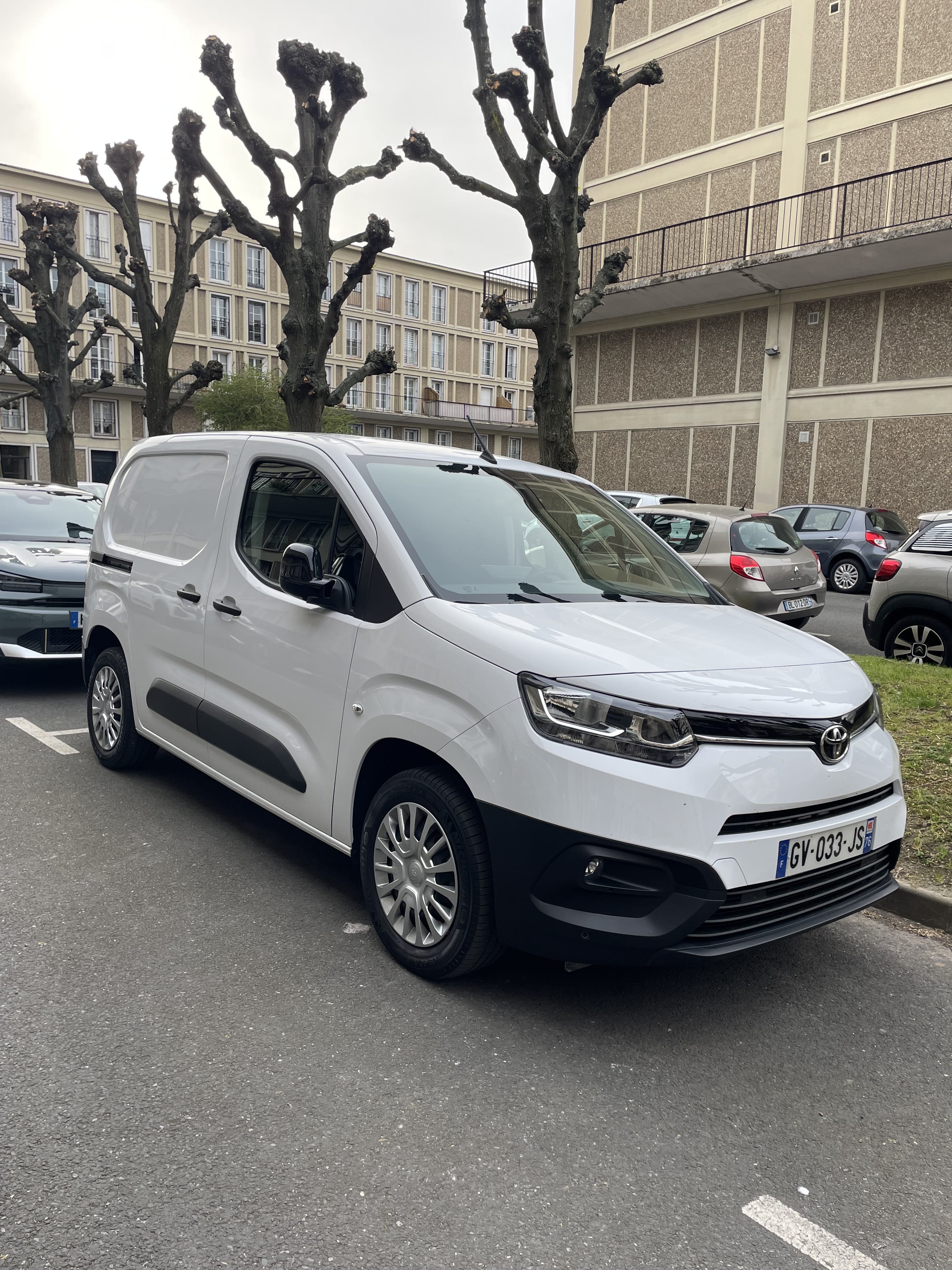 Toyota Proace City, 2024, Essence 95